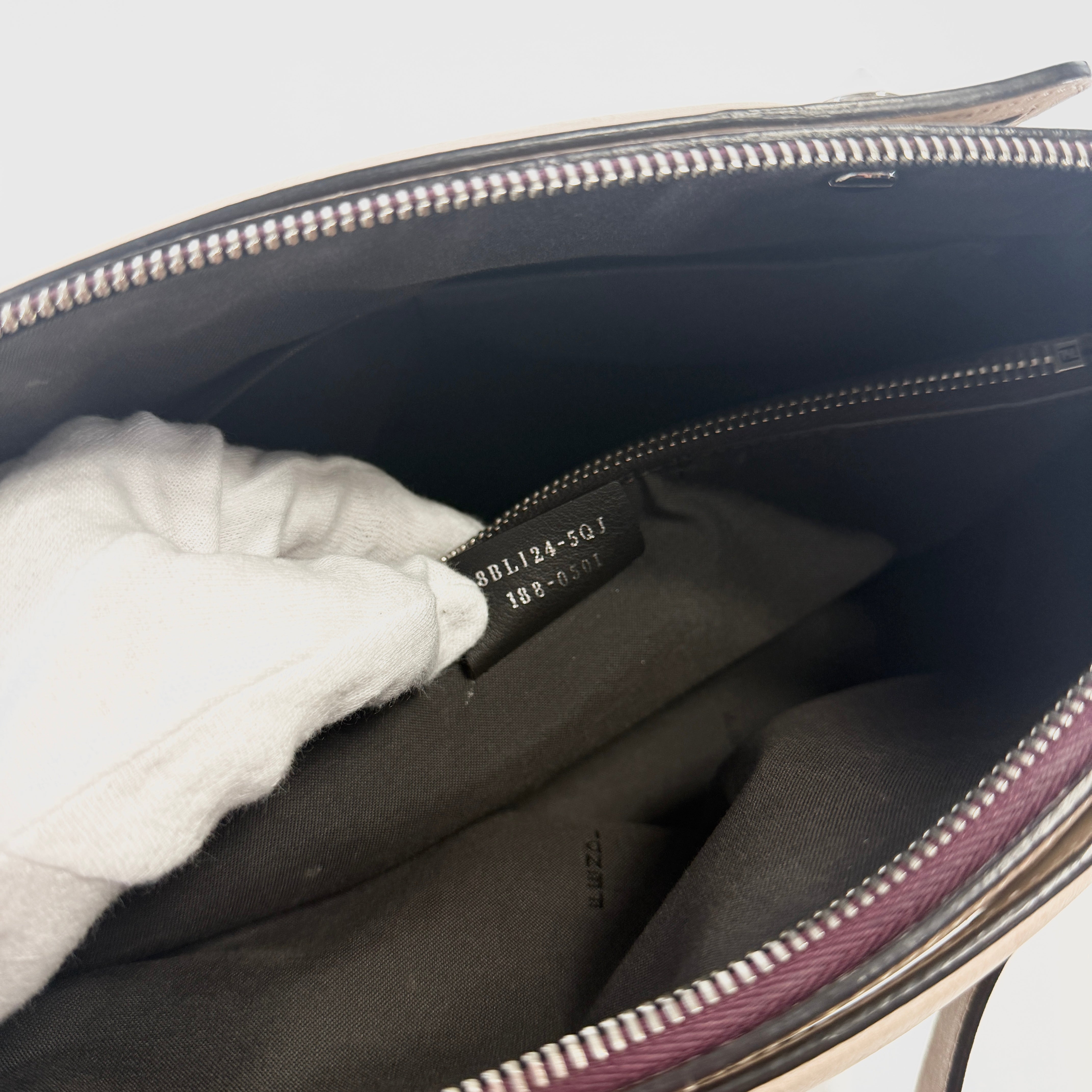 2605 secondhand FENDI By the Way medium leather 2WAY hand bag beige 8BL124