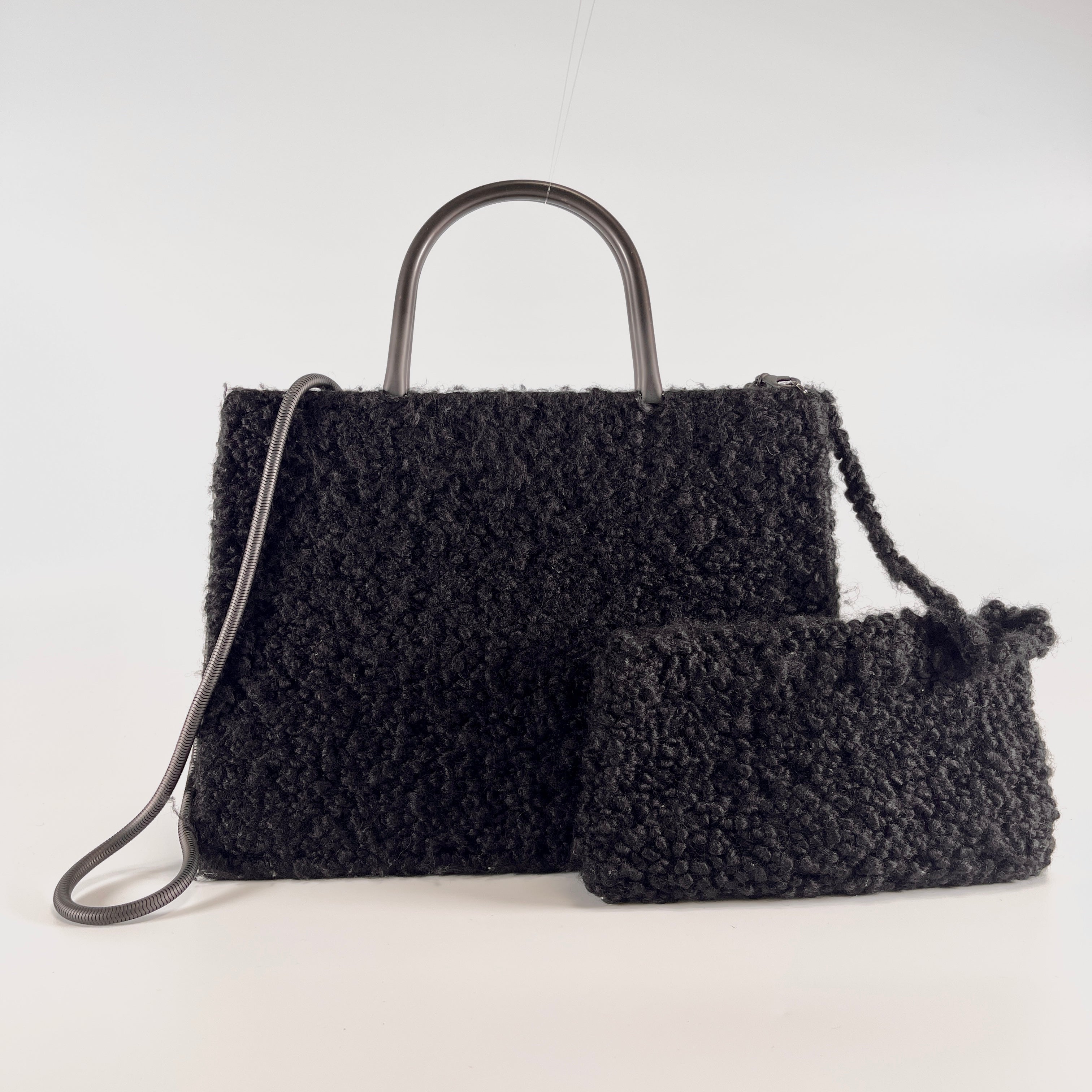 2603 secondhand Ferragamo bag / others 2WAY metal handle Gancini