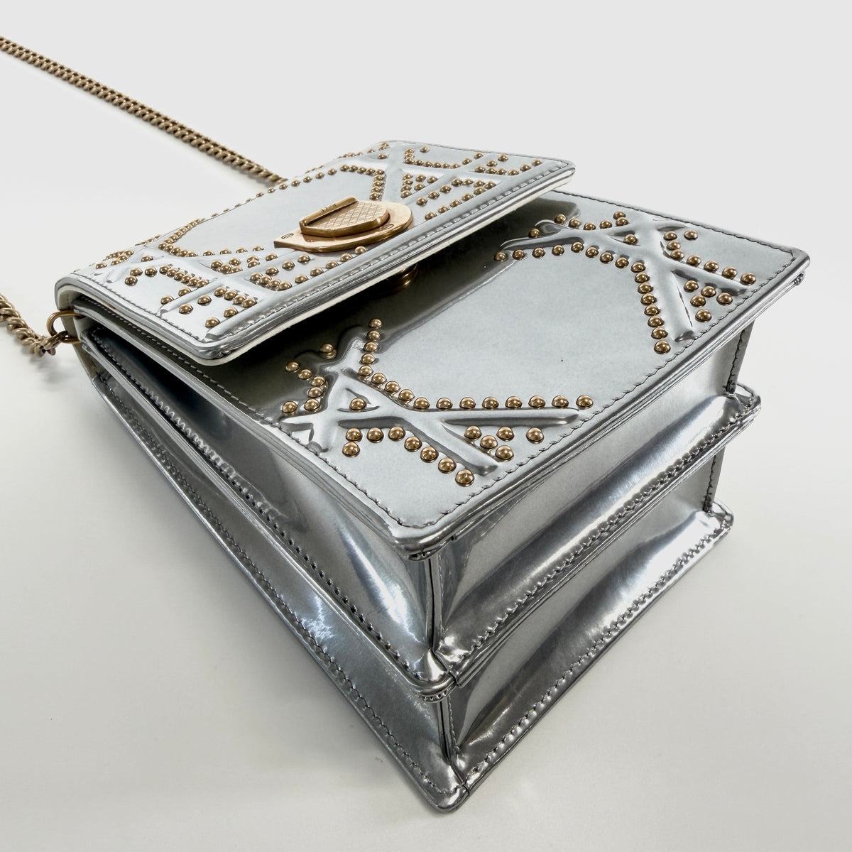 2606 secondhand CD Shoulder bag Diorama Chain Shoulder Medium surface
