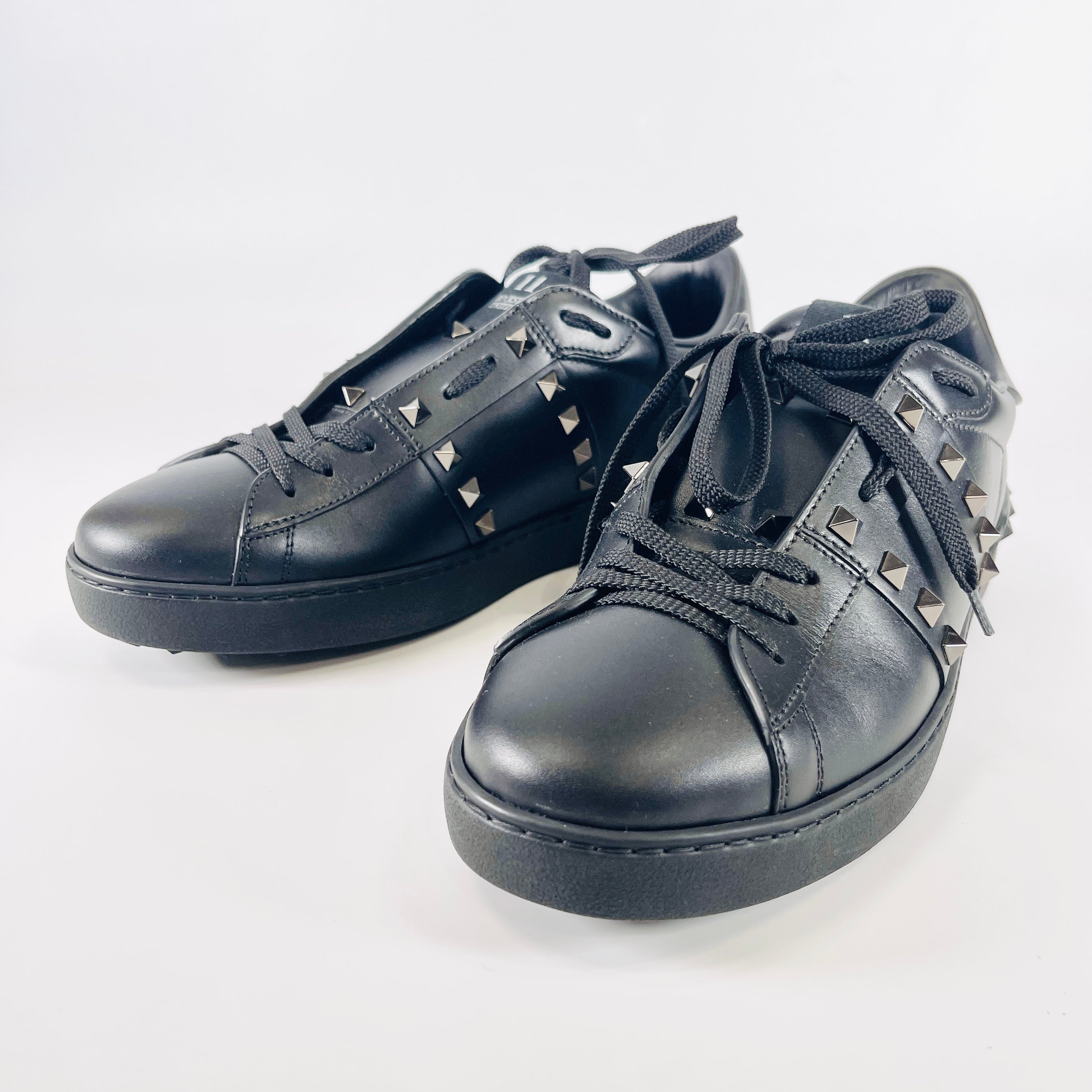 2604 secondhand VALENTINO Garavani leather sneakers 42 Men's black TR931Y2 Rockstud