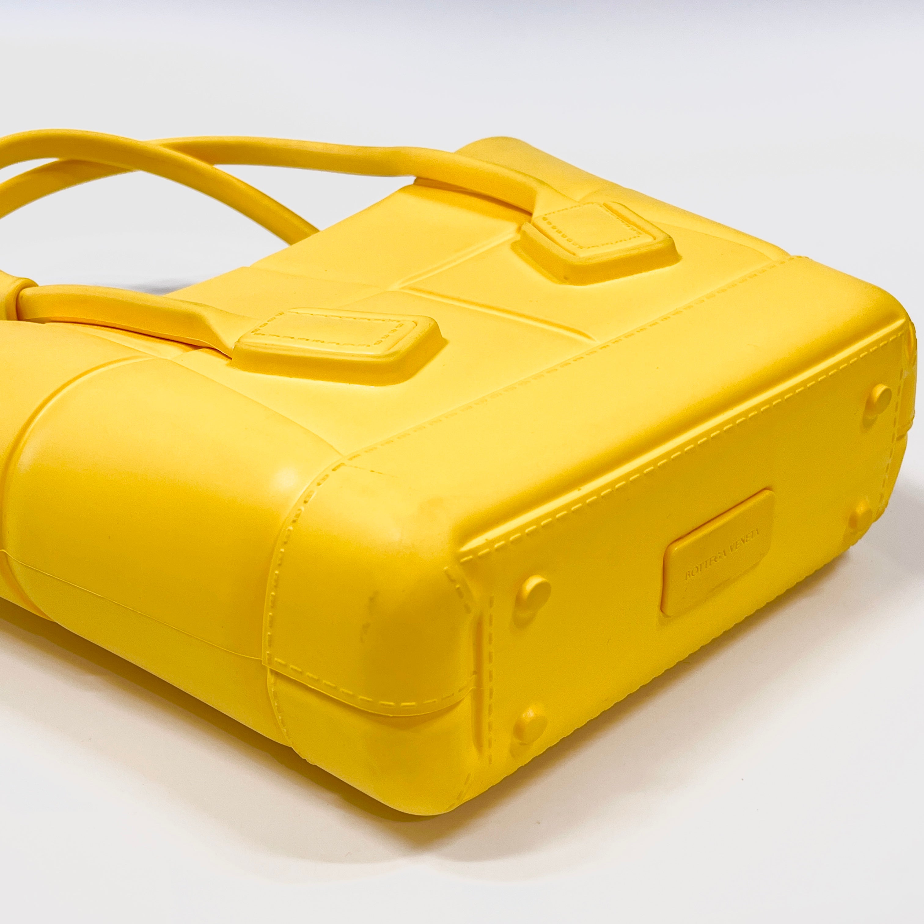 2605 secondhand BOTTEGAVENETA Tote Yellow