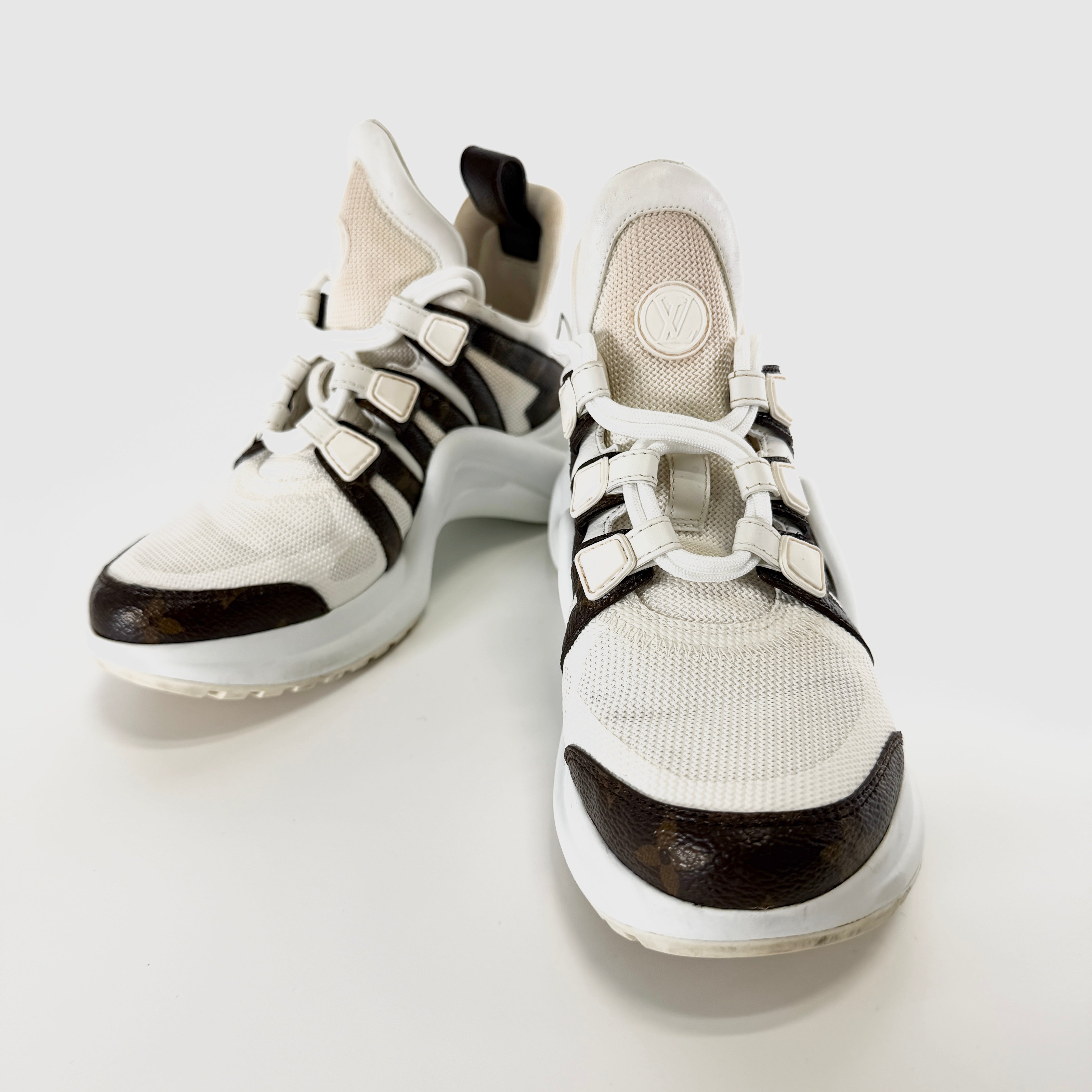 2607 secondhand LV Light line 21 year leather × fabric sneakers 36 Women's Brown white CL0211 Monogram mesh