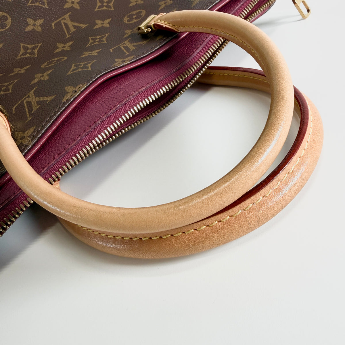 2606 secondhand LV Monogram M40906 Aurore Pallas