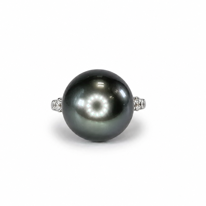 2606 secondhand K18WG BK Pearl 15mm/」D0.60ct 10.32ｇ