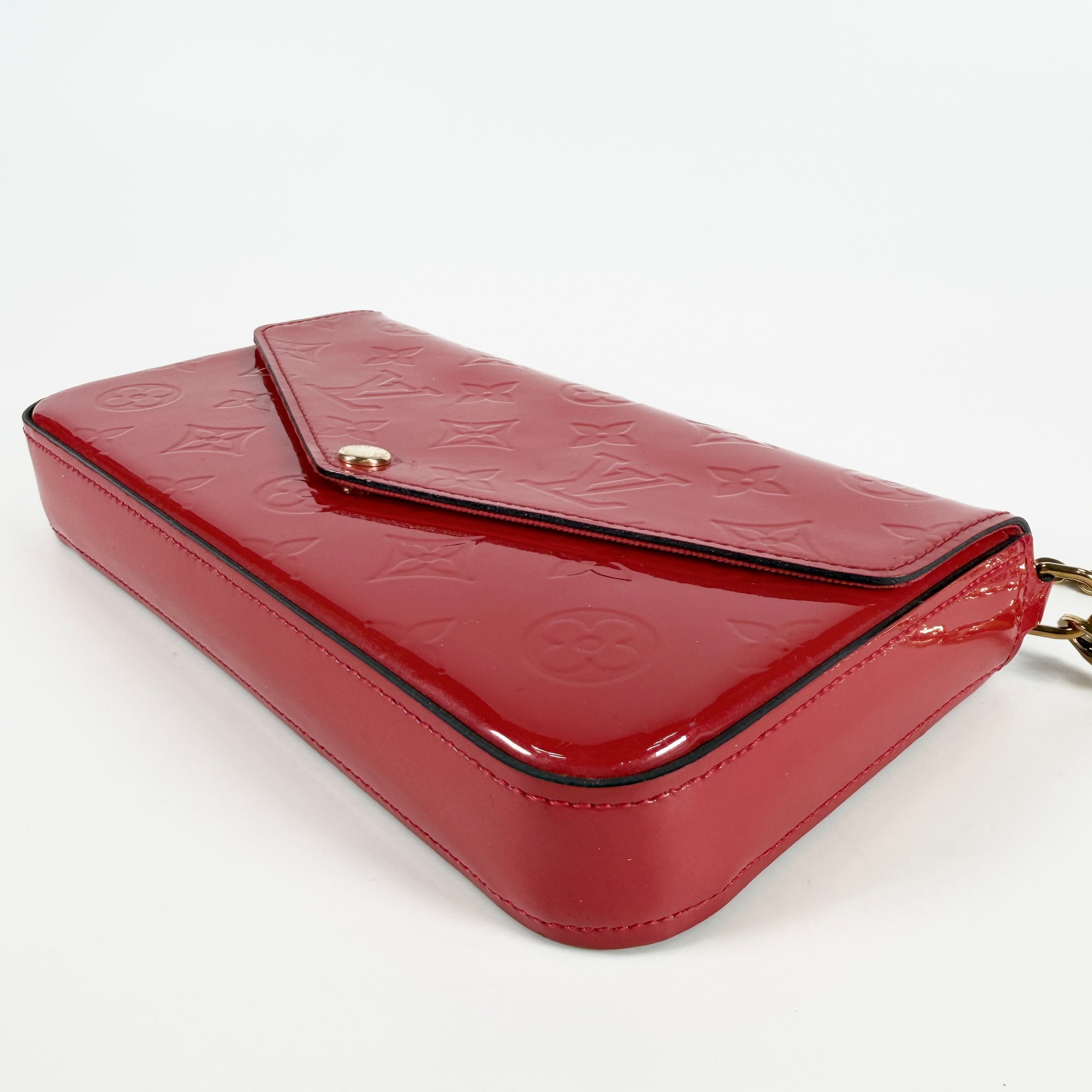 2605 secondhand LV bag / others Pochette Felicie Vernis