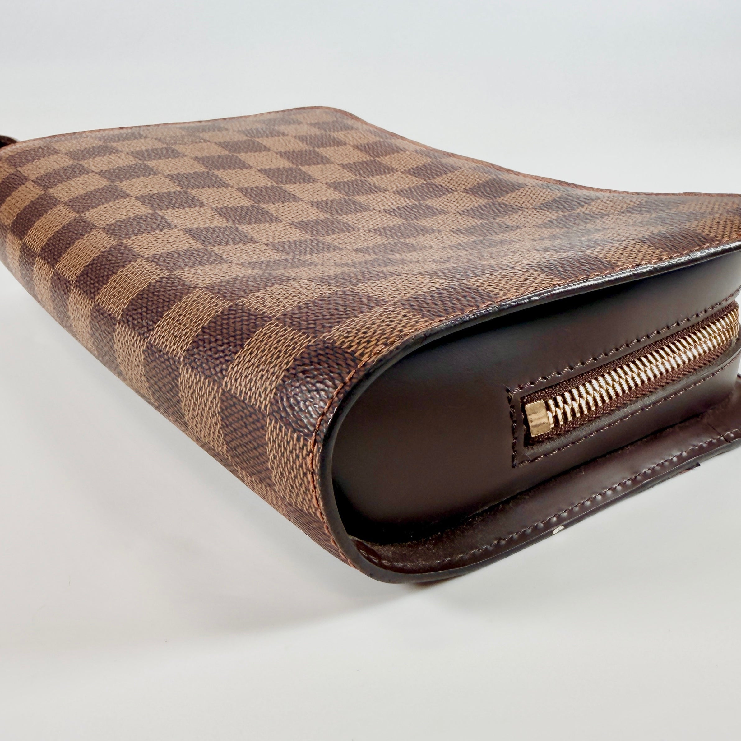 2605 secondhand LV Damier Saint Louis