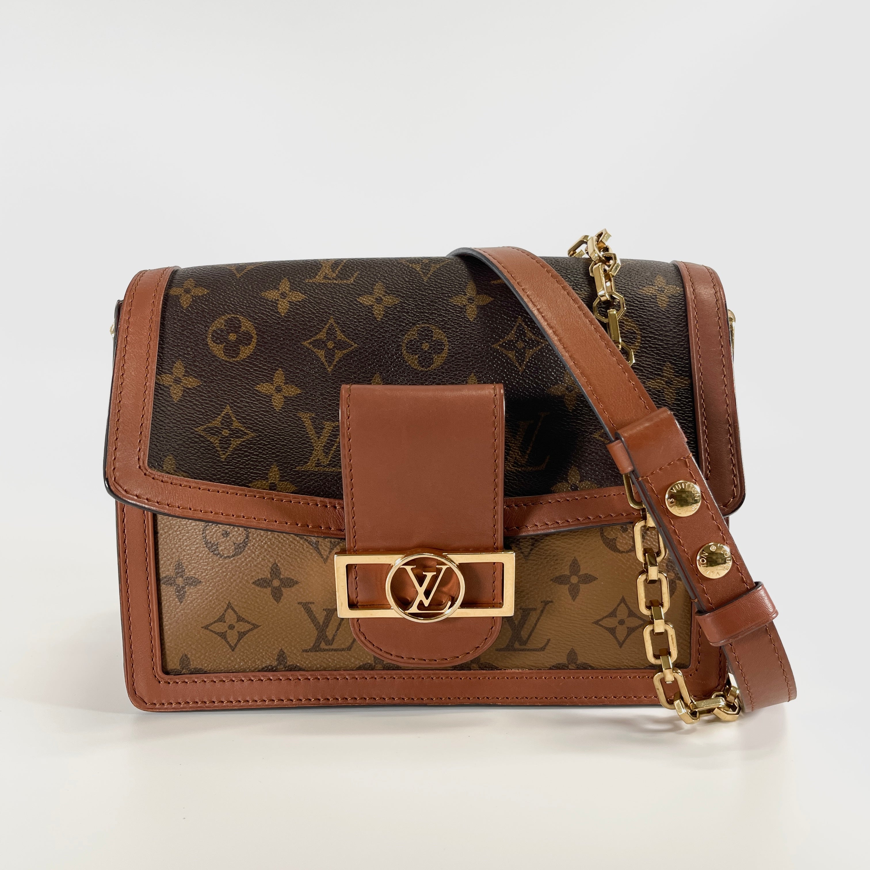 2605 secondhand LV Monogram Reverse Dauphine MM M45958 CA2189 Brown RFID
