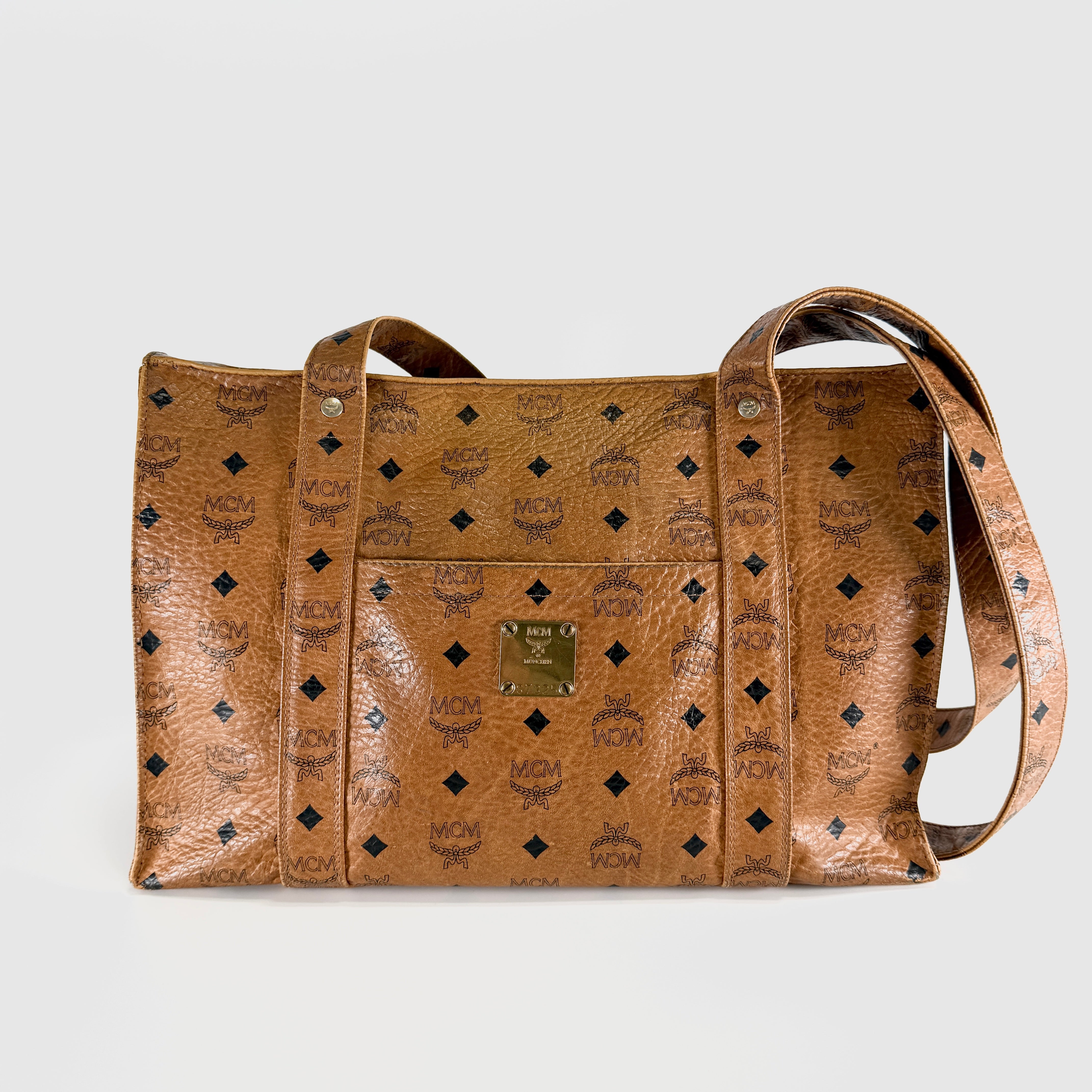2606 secondhand MCM Visetos Tote Bag