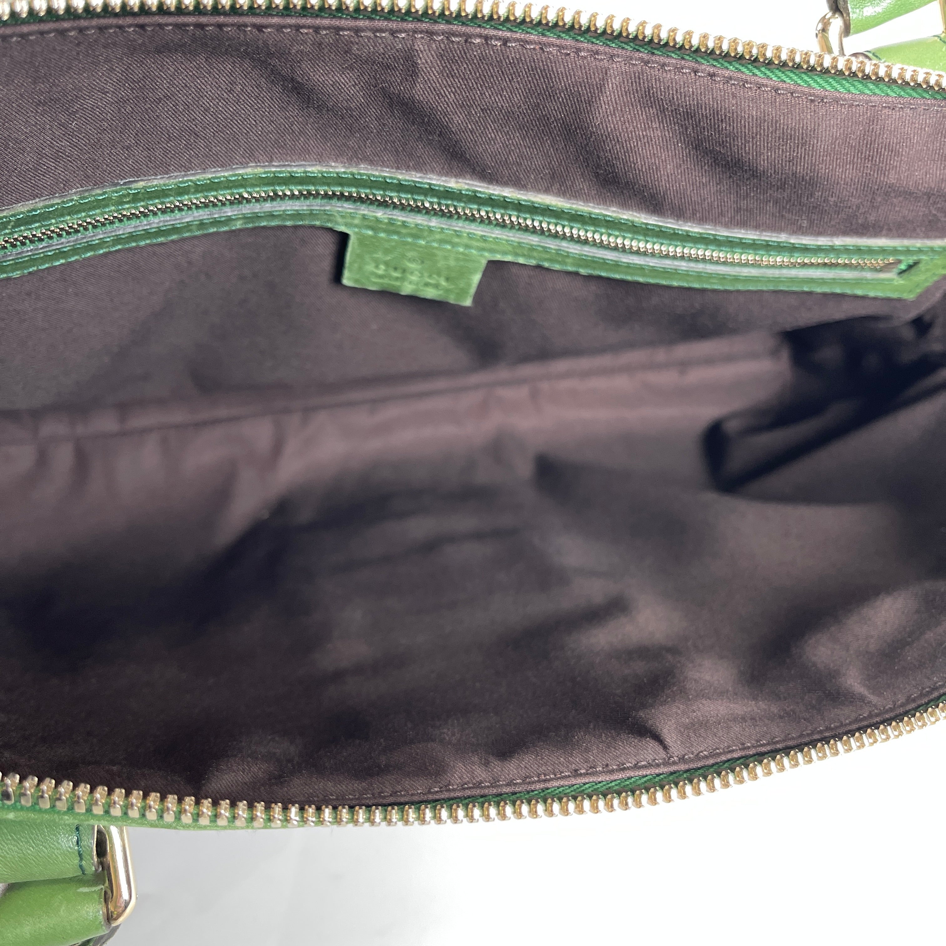 2605 secondhand GUCCI hand bag
