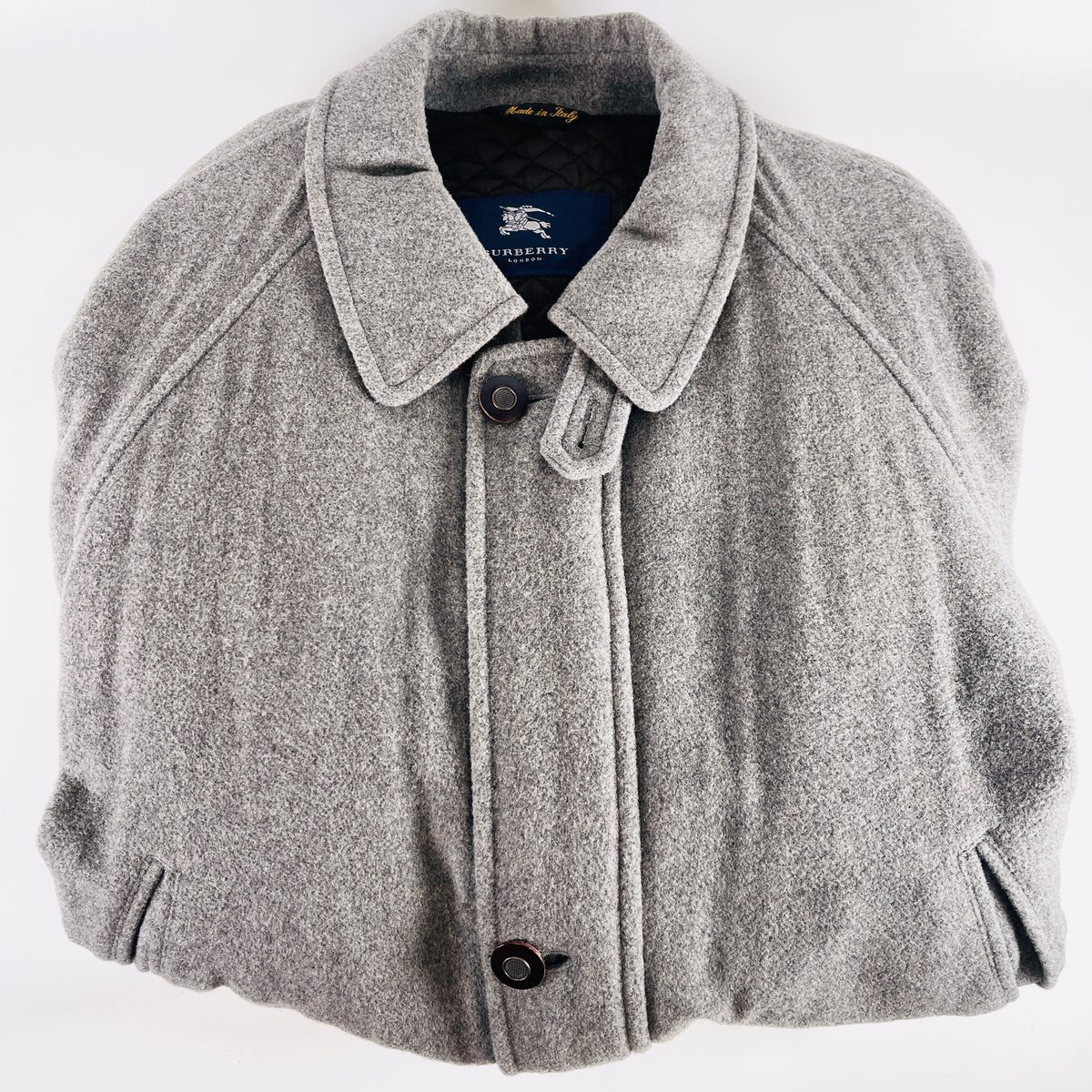2606 secondhand BURBERRY coat