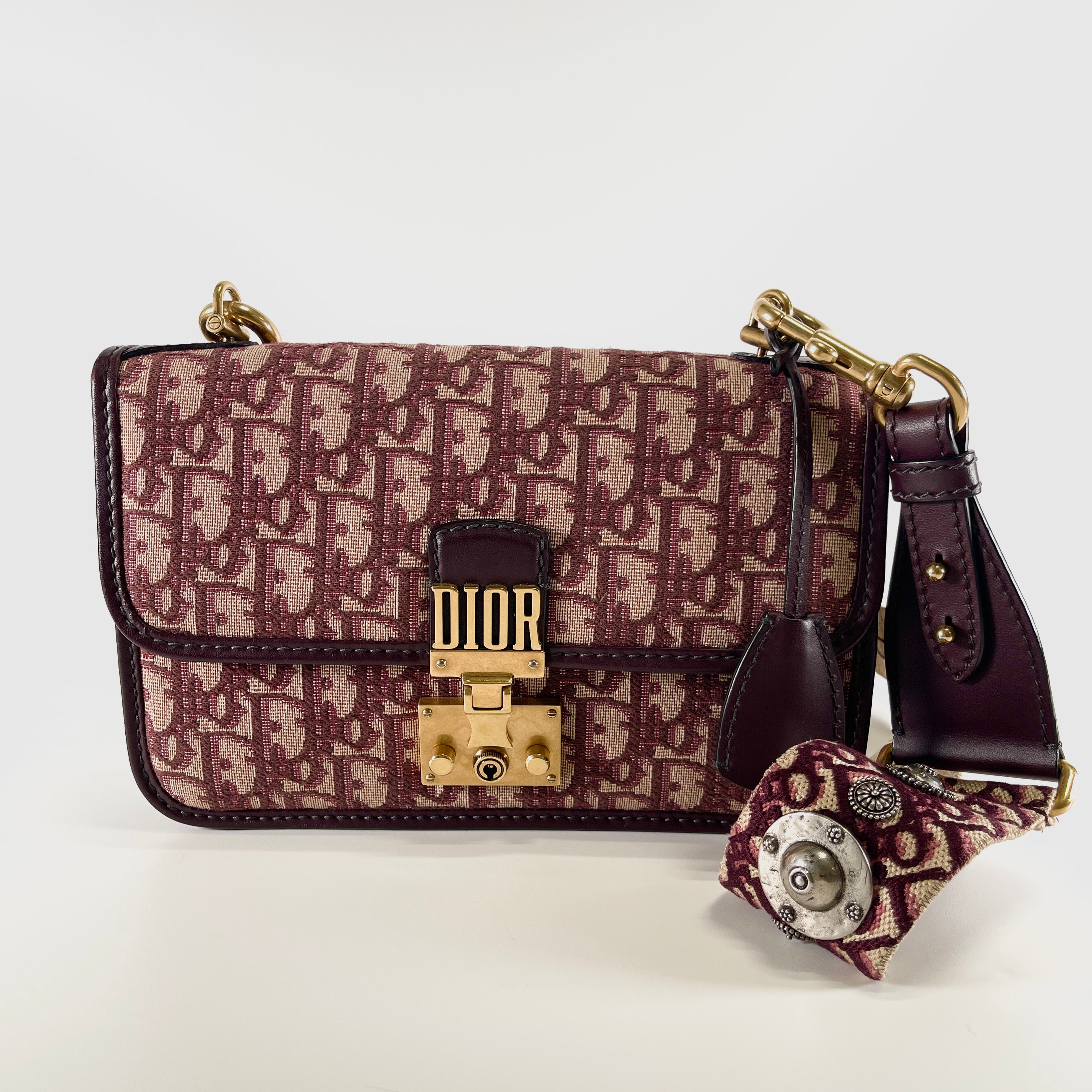 2605 secondhand CD of leak Addict canvas × leather Shoulder bag Bordeaux