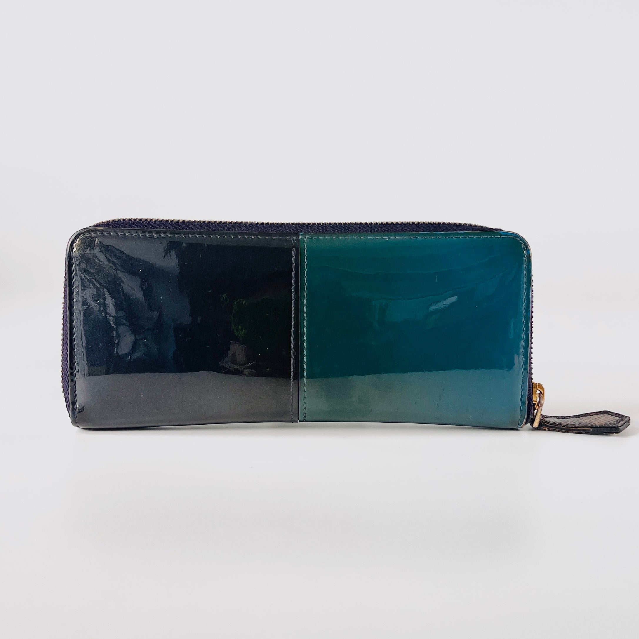 2605 secondhand LV Wallet M64111 Portefeuille UB3107