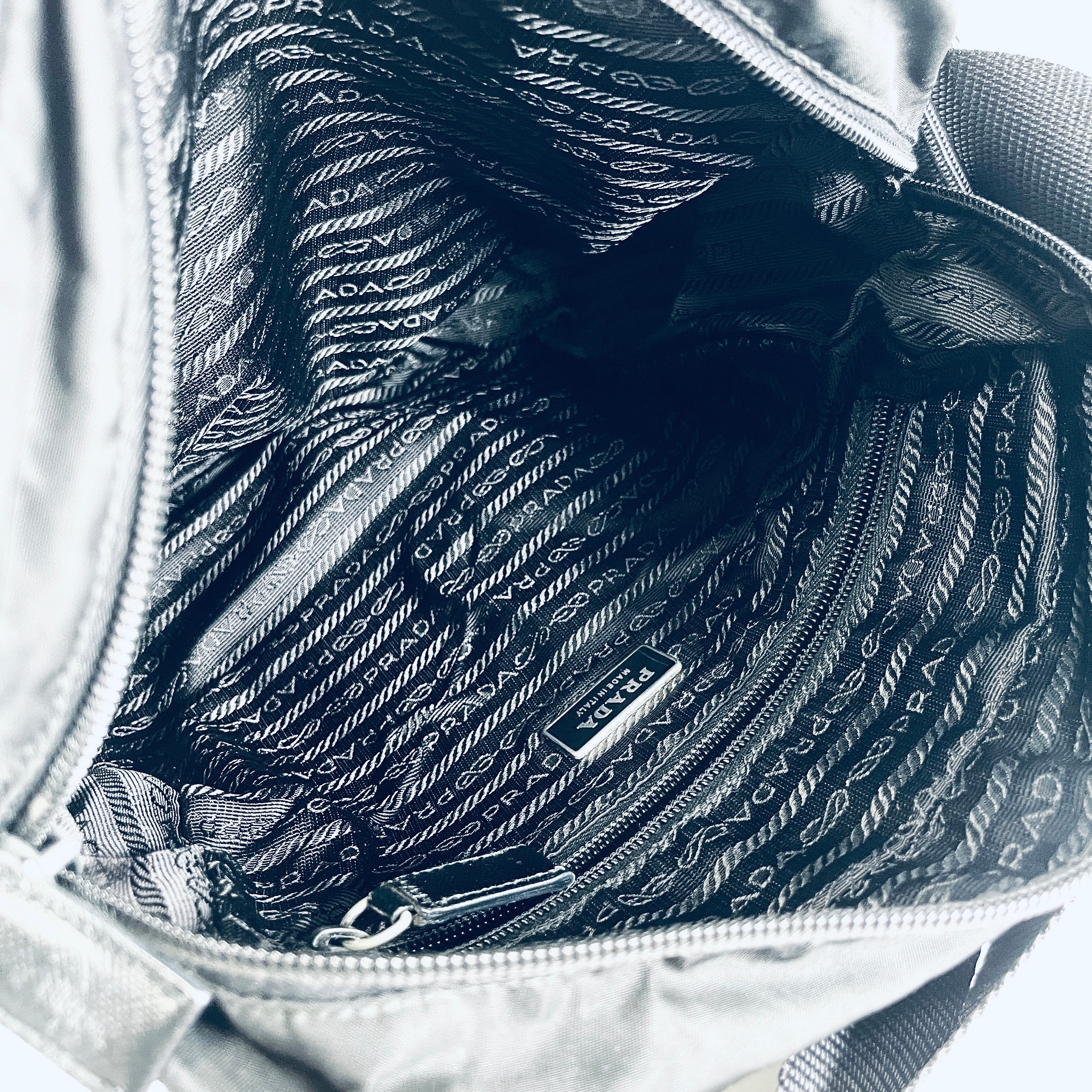 2604 secondhand PRADA camera bag