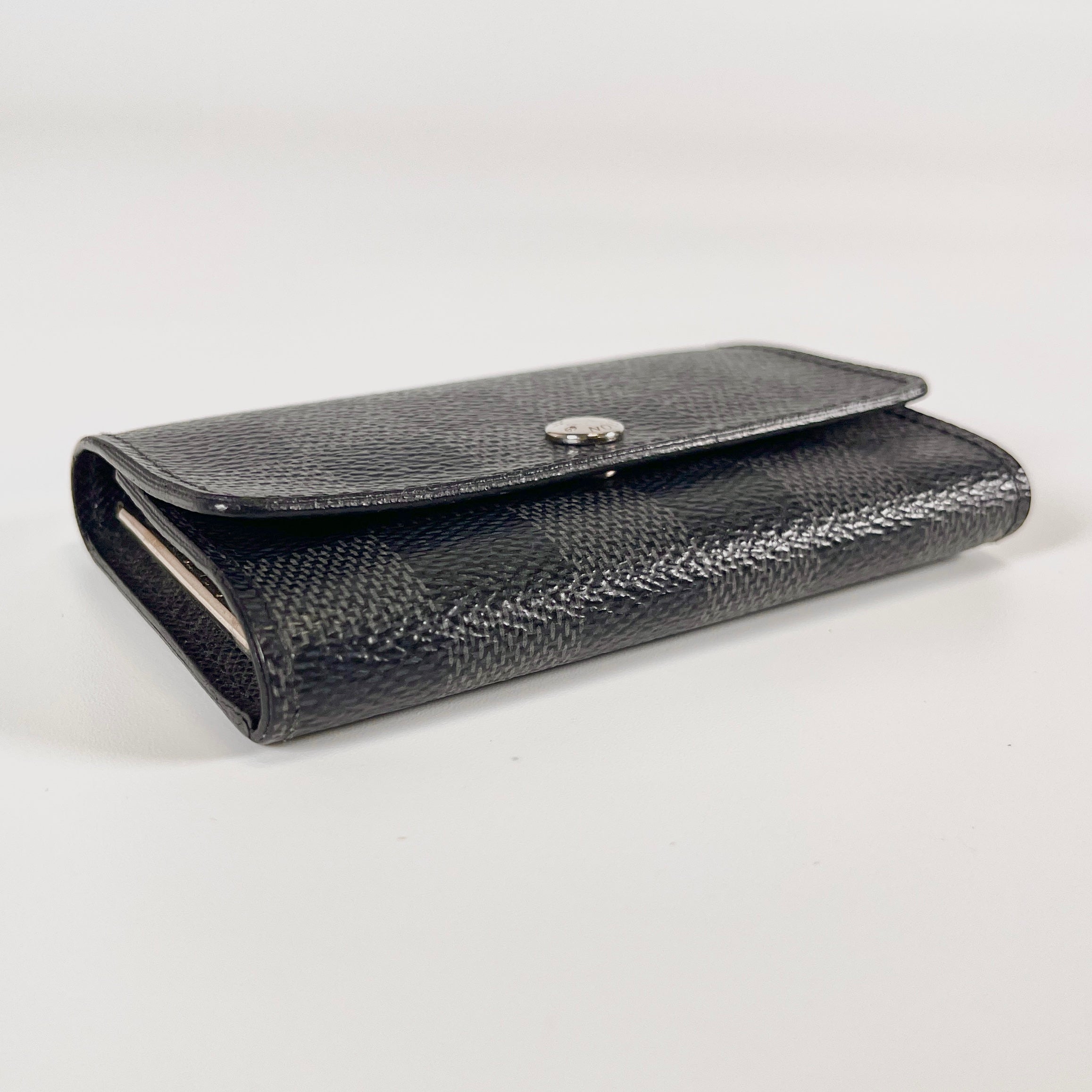 2503 Louis Vuitton Damier folder