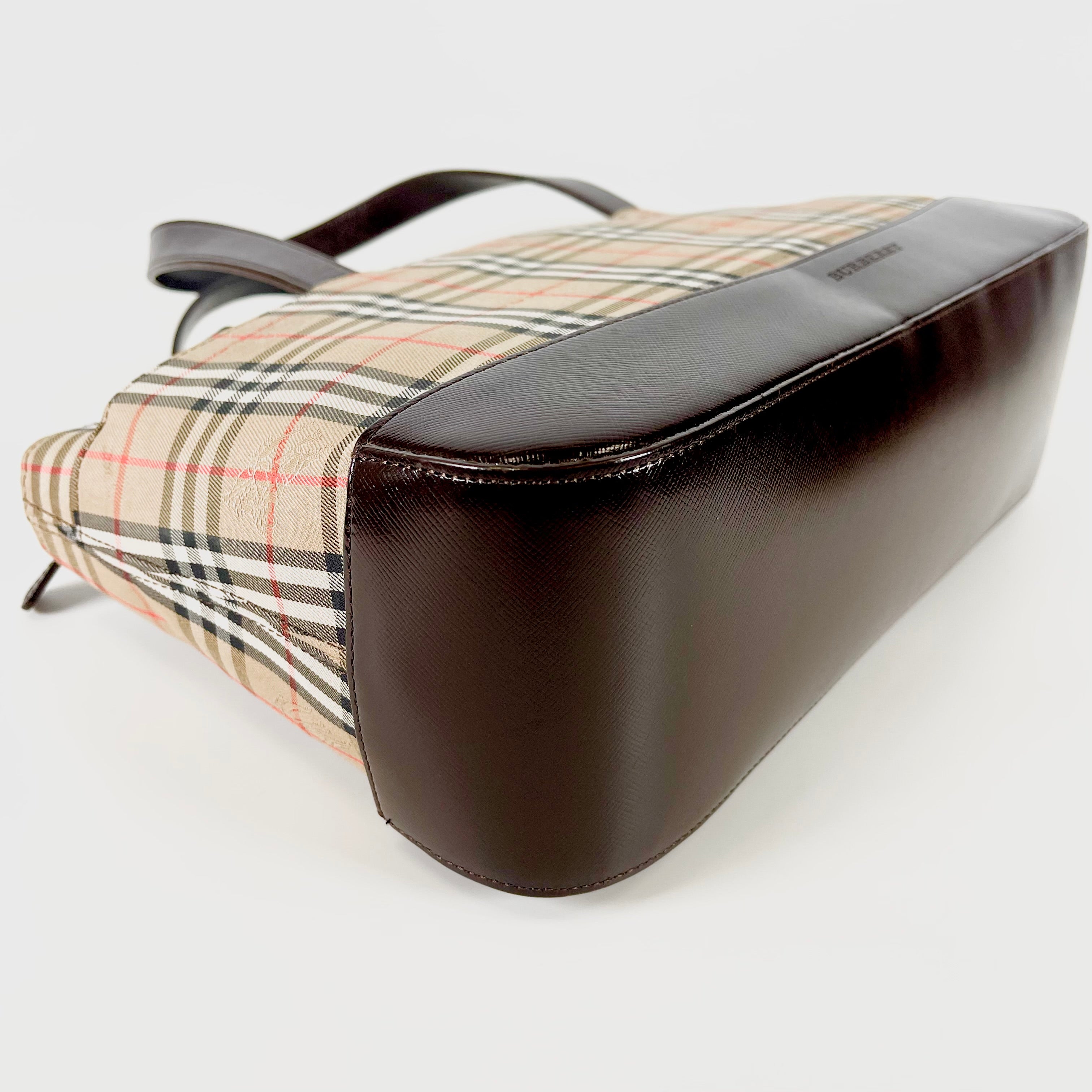 2605 secondhand BURBERRY check hand bag
