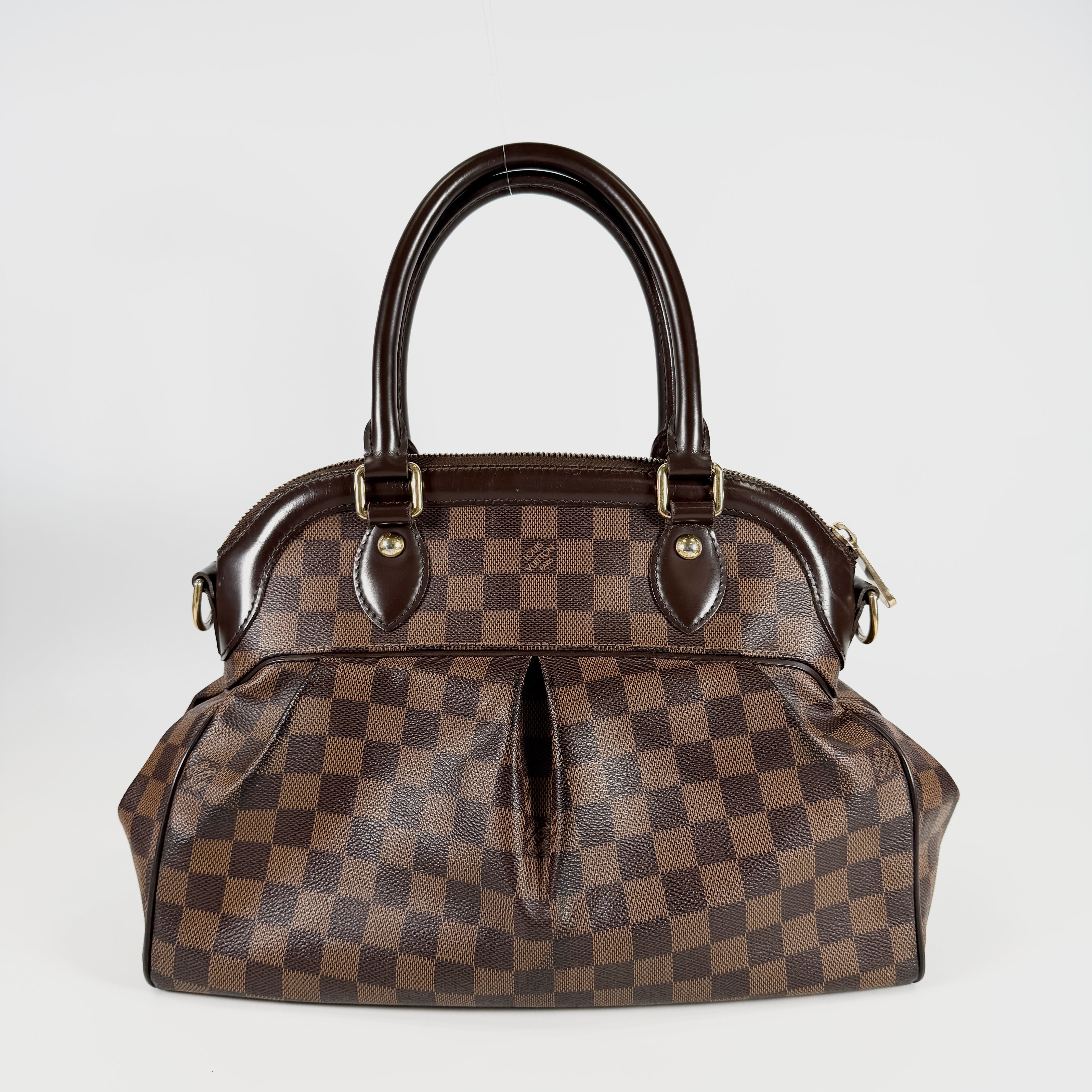 2605 secondhand LV Damier N51997 HANDBAG