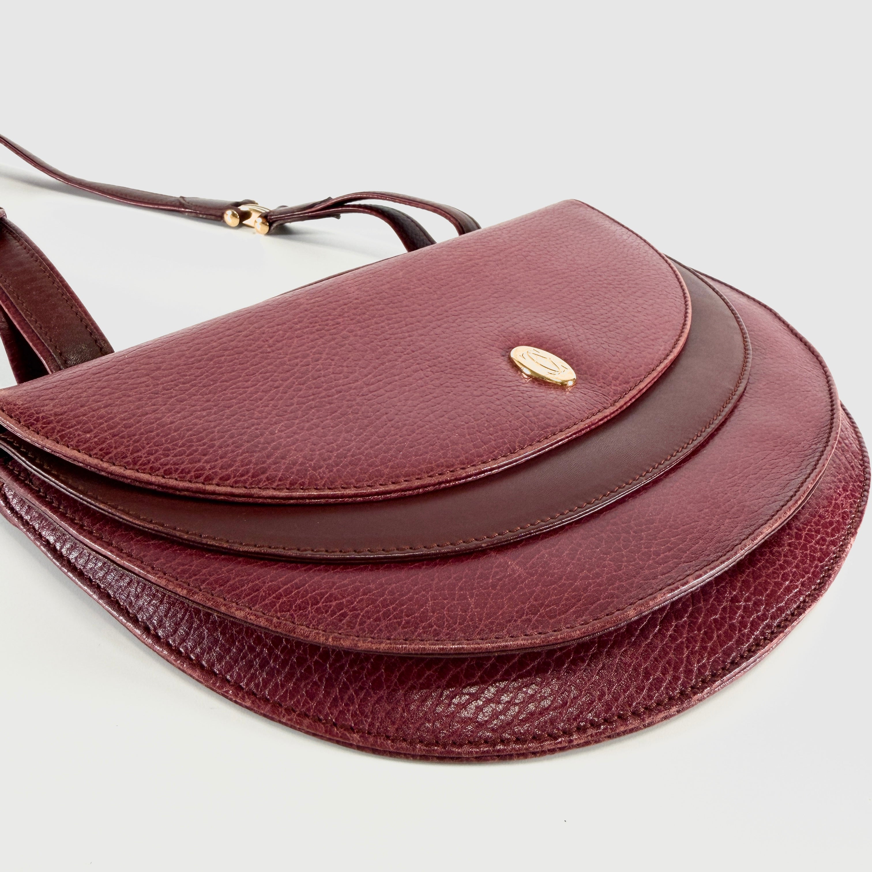 2606 secondhand CARTIER mustline Shoulder bag
