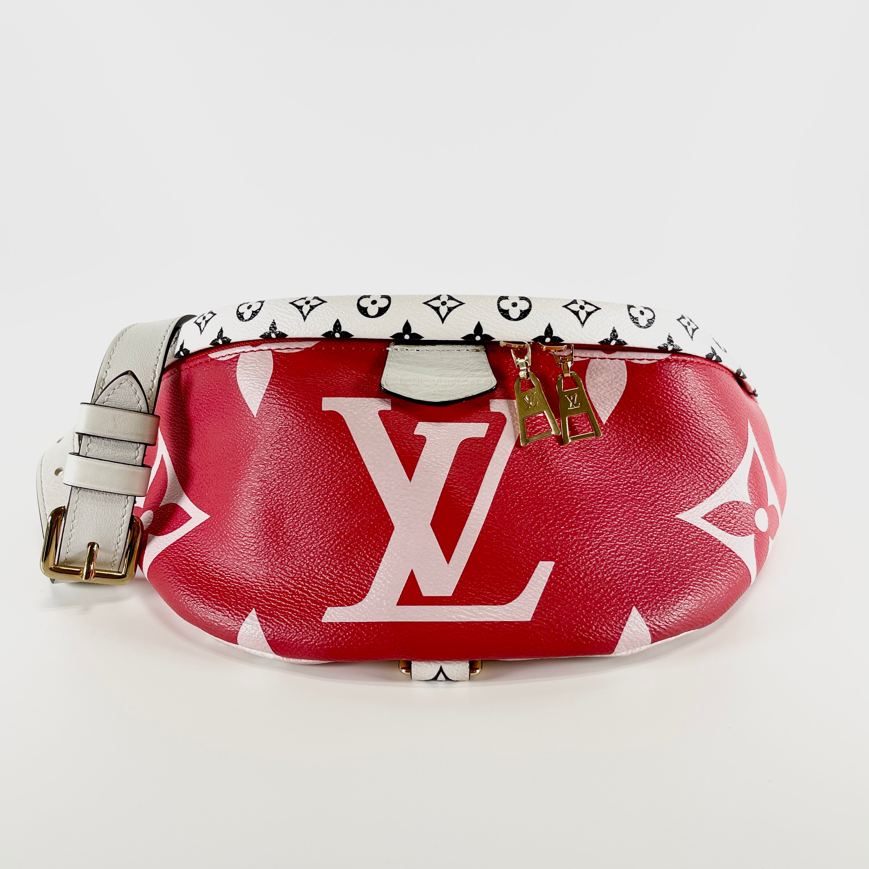 2606 secondhand LV Giant M44575 Bam bag Rouge MI1149 box