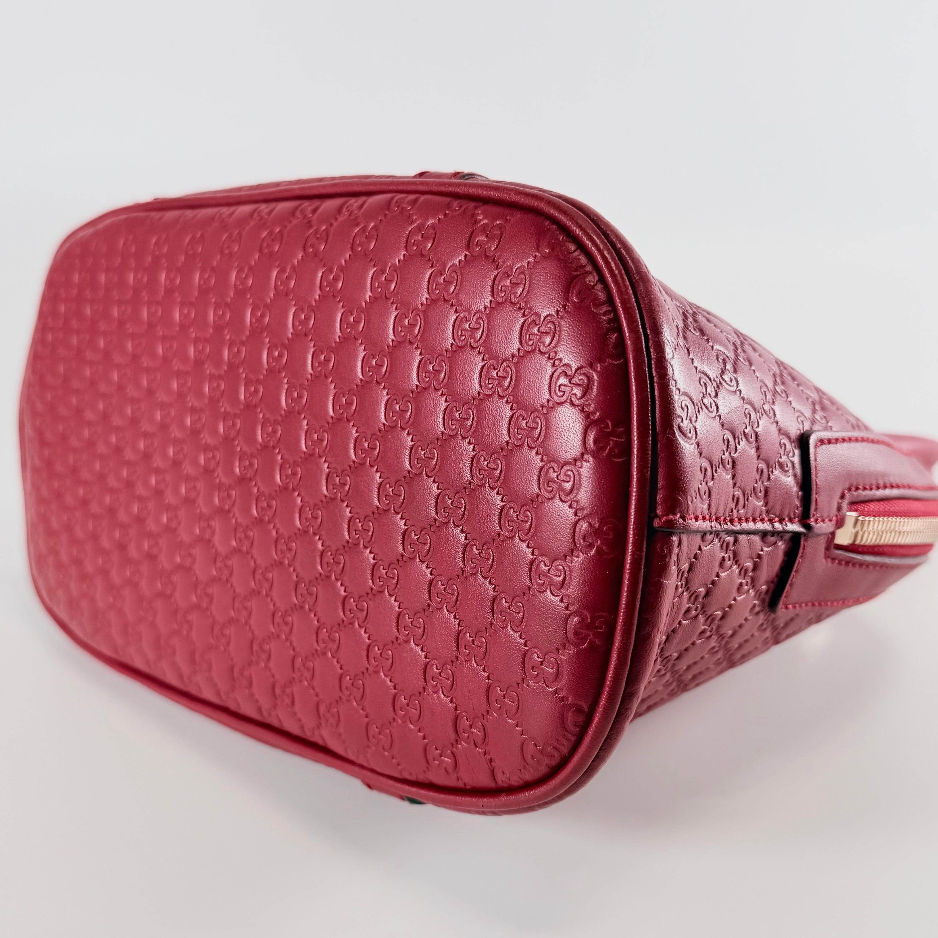 2604 secondhand GUCCI hand bag Island leather The Red