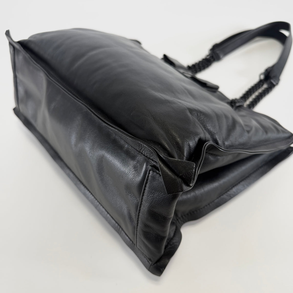 2608 secondhand Ferragamo Shoulder bag leather black