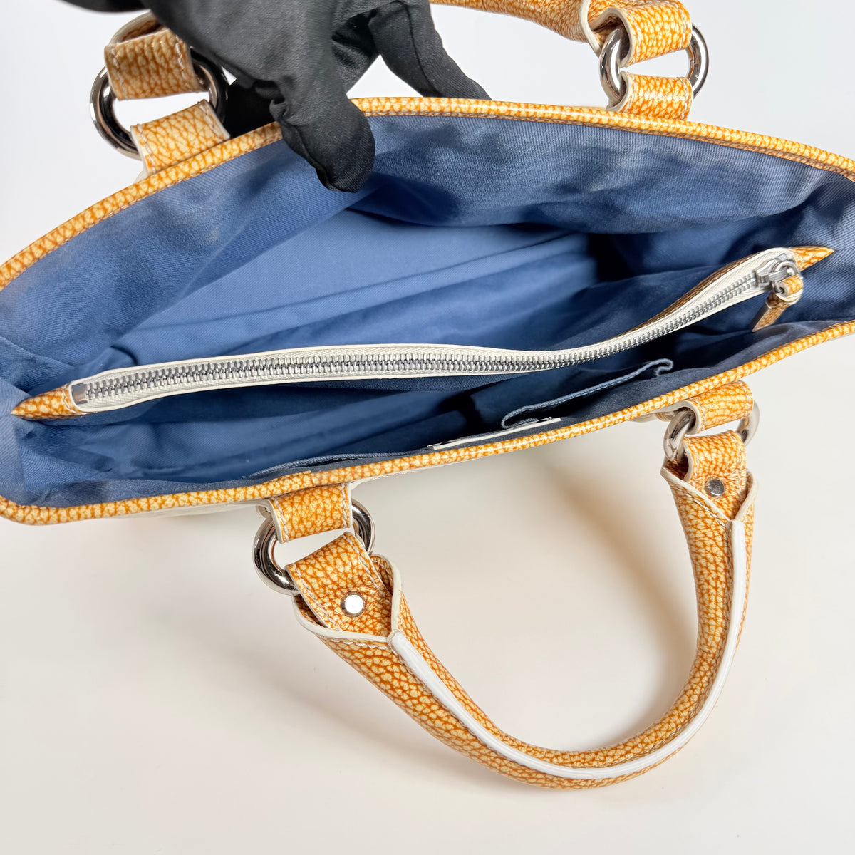 2608 secondhand CELINE Boogie bag