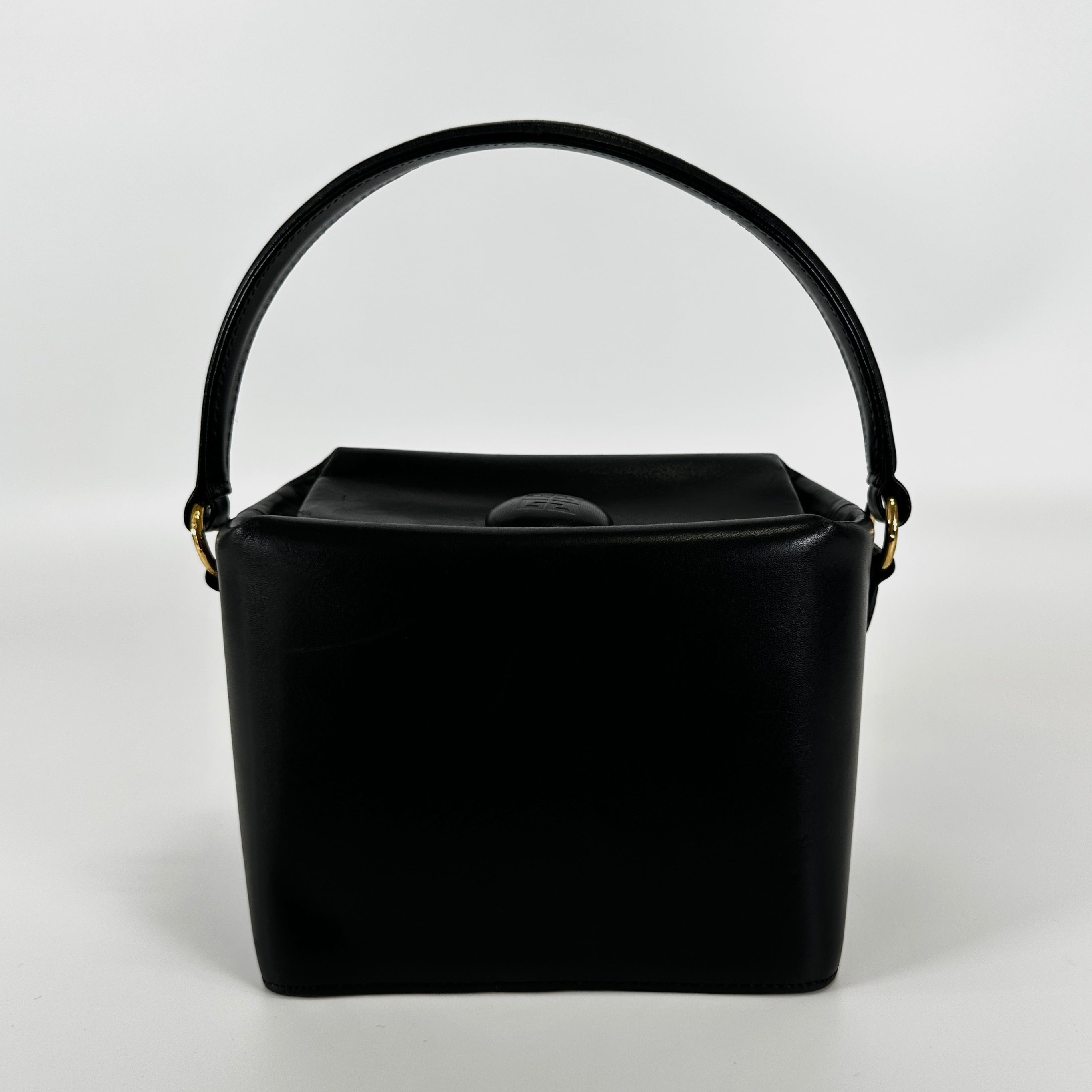 2604 secondhand GIVENCHY van hand bag