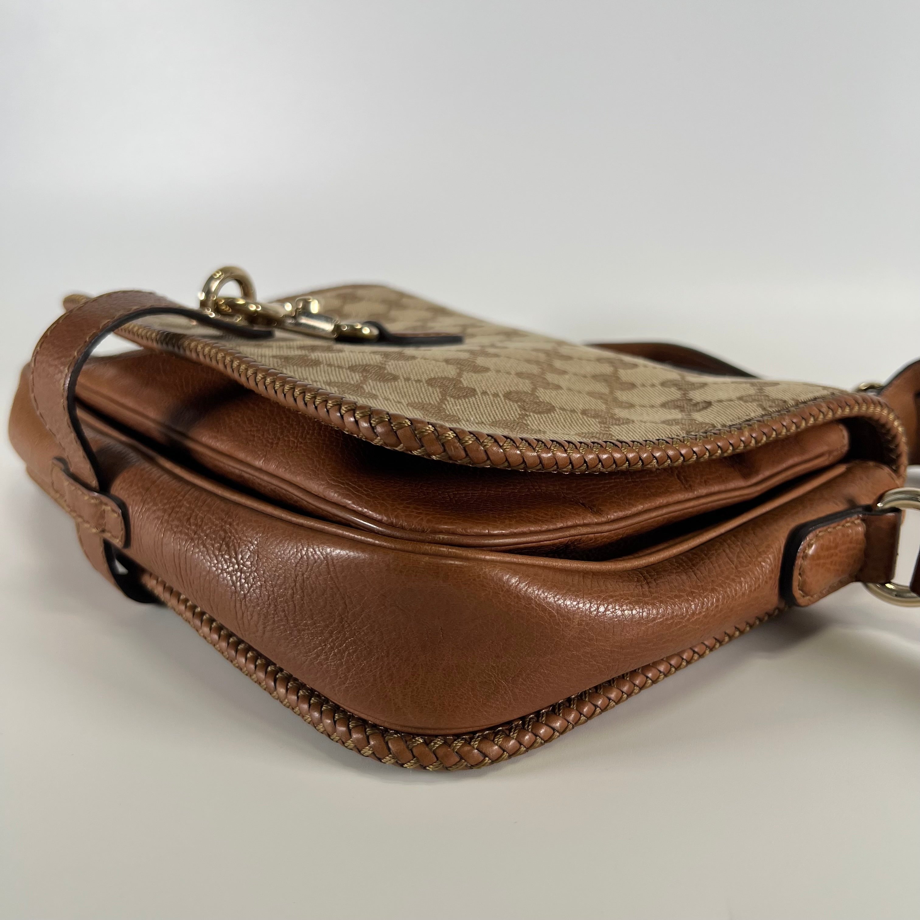 2605 secondhand GUCCI Shoulder bag 257024 FWHDG GG canvas BEIGE+BROWN