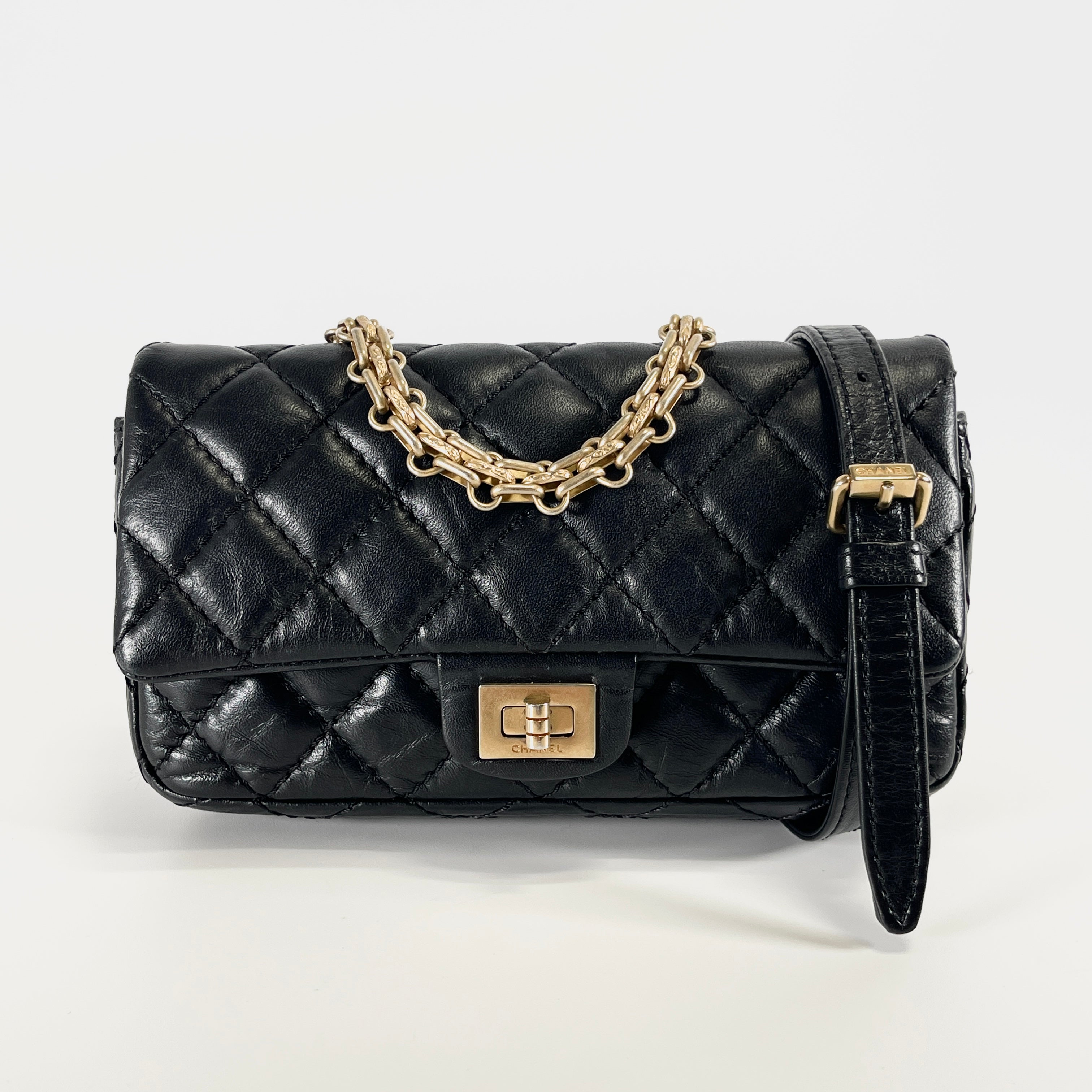 2605 secondhand CHANEL brand bag enamel chain pink