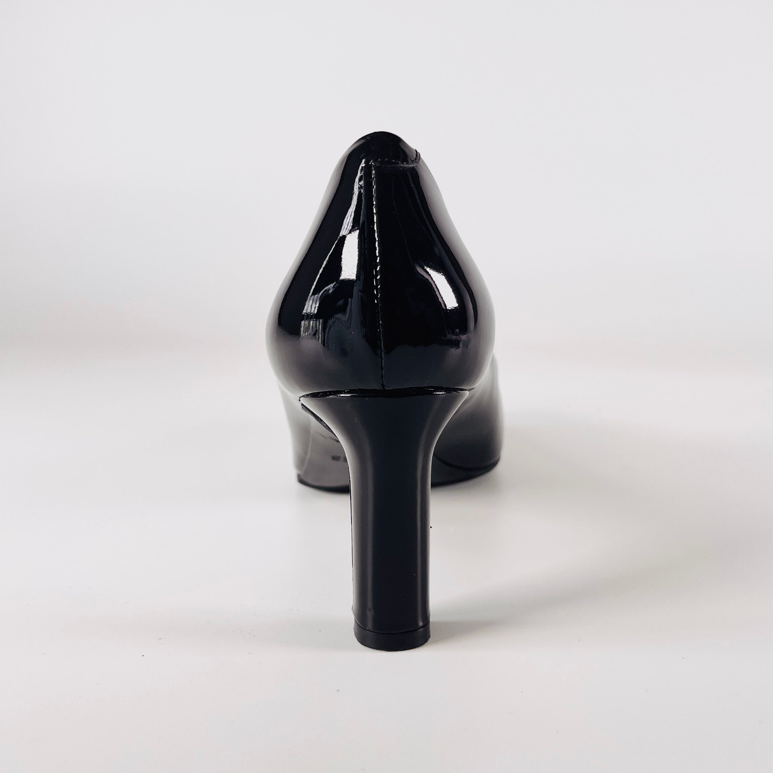 2605 secondhand HERMES Patent Leather Open Toe pumps 36 Women's black