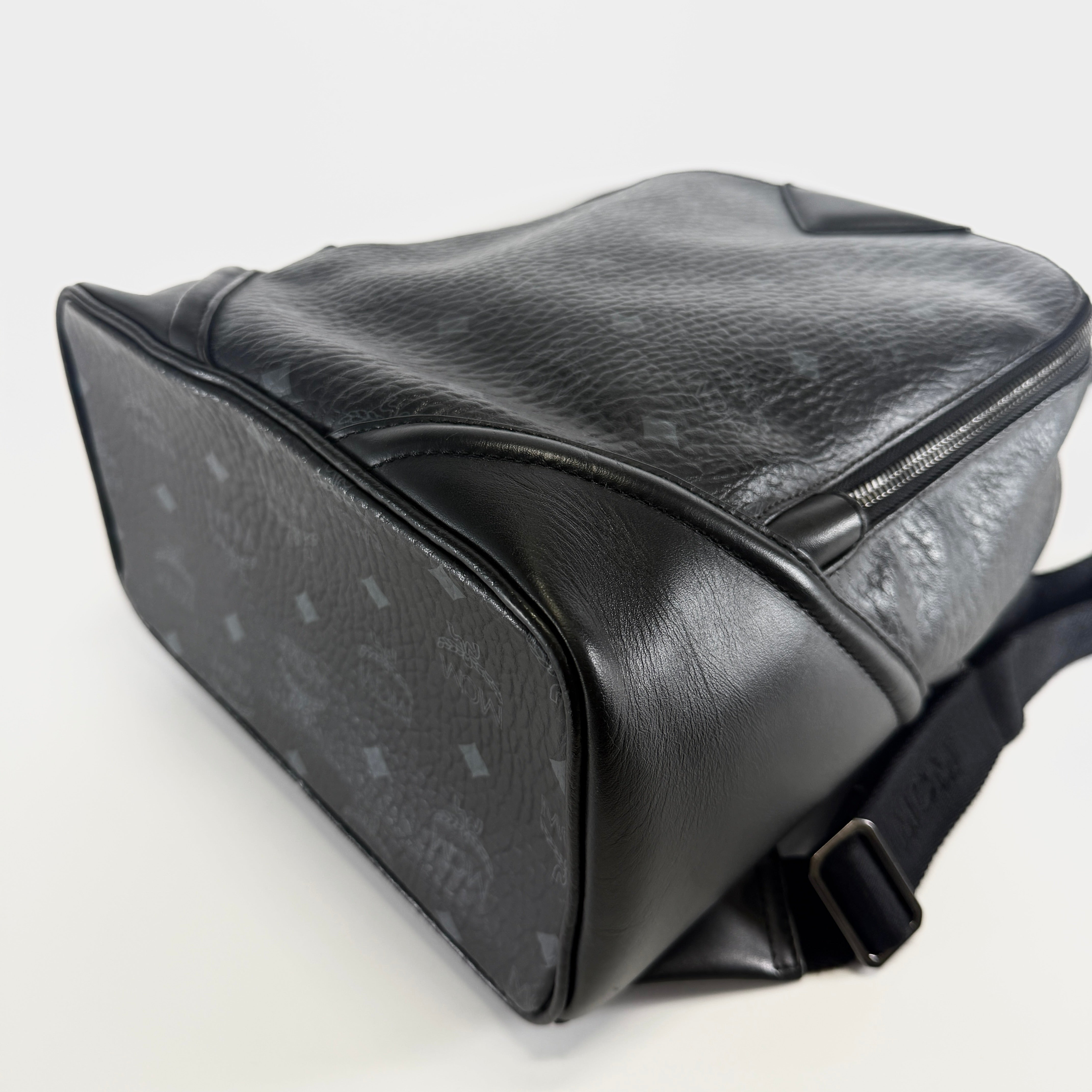 2607 secondhand MCM backpack black