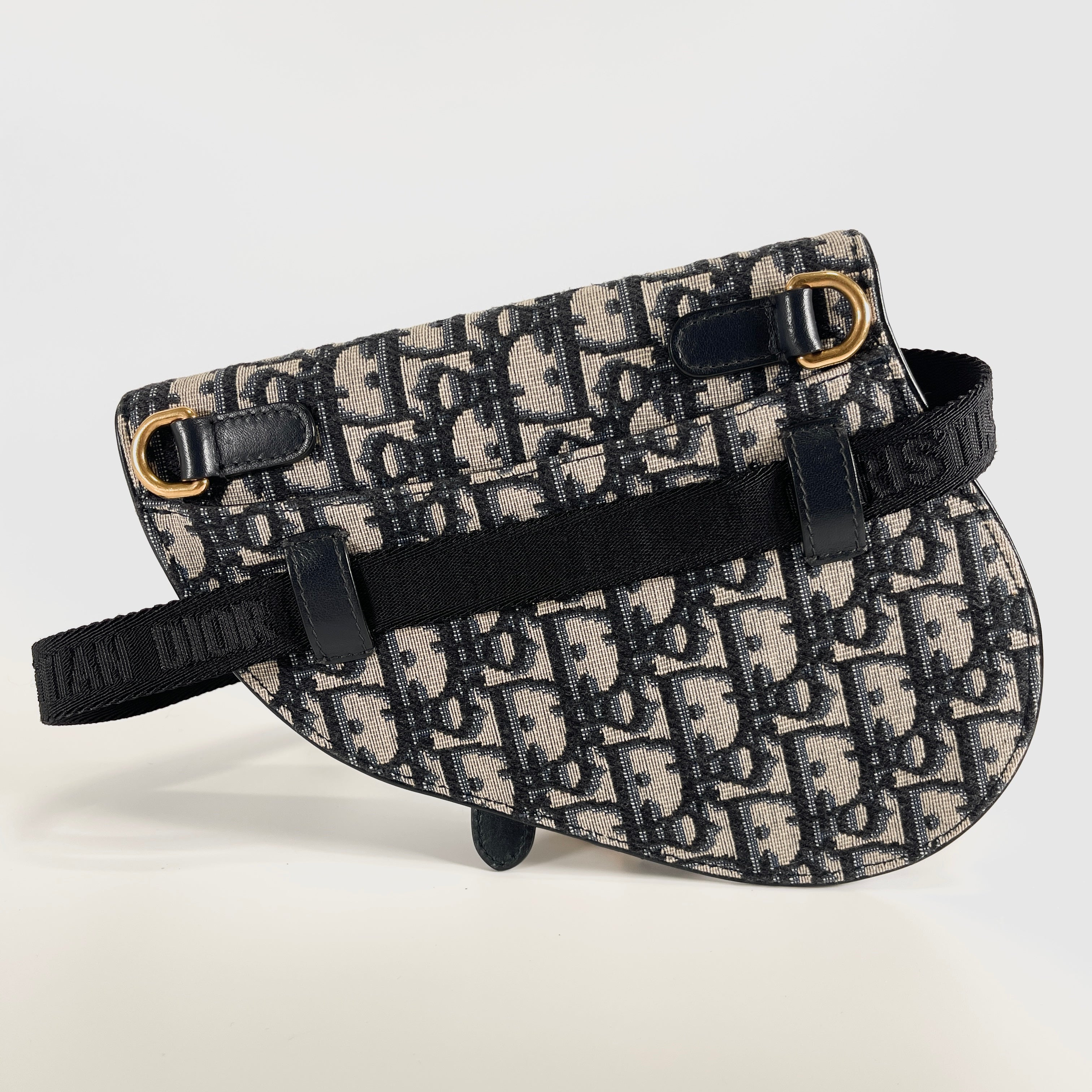 2605 secondhand CD of leak saddle canvas Waist pouch Navy