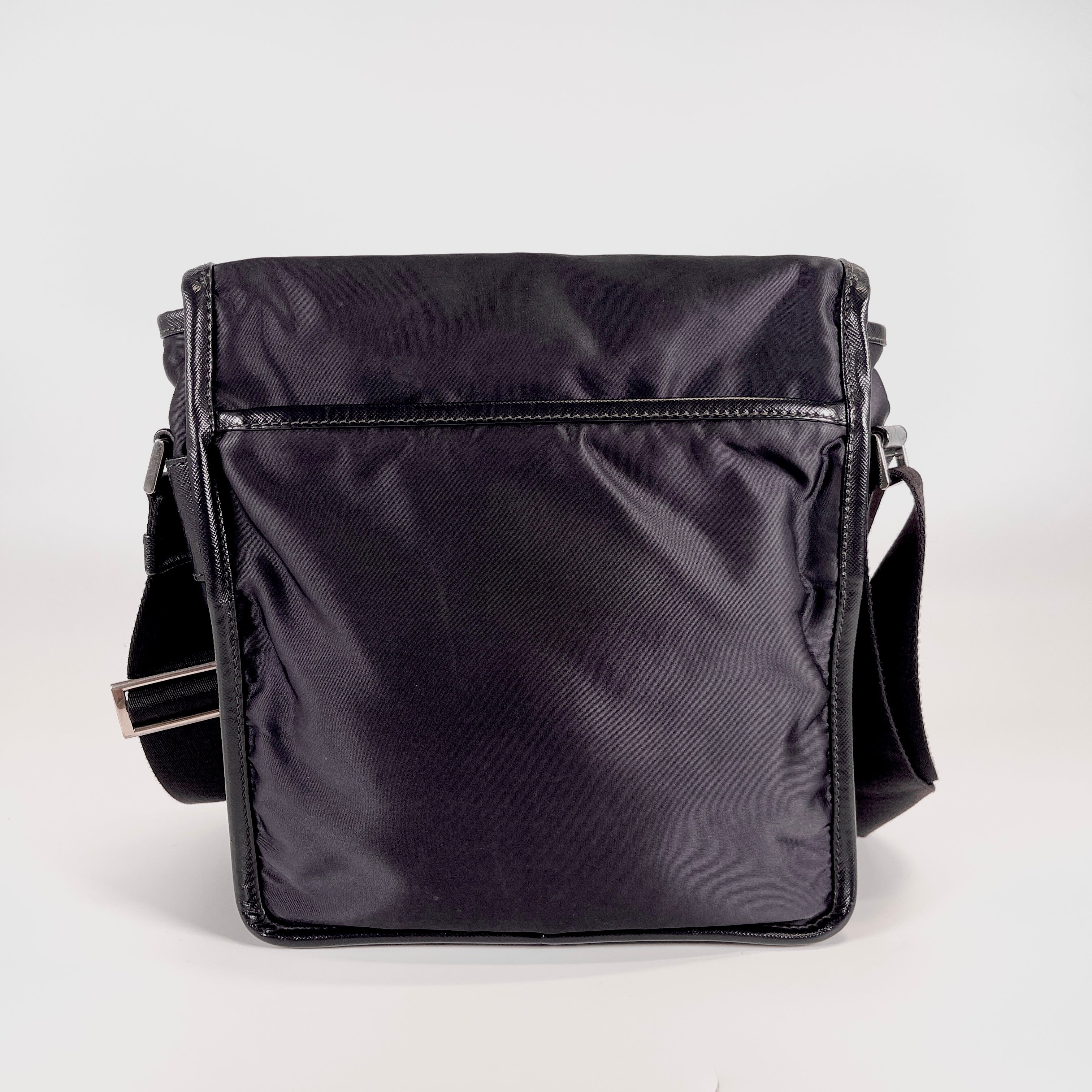 2604 secondhand PRADA brand bag nylon long Shoulder bag black