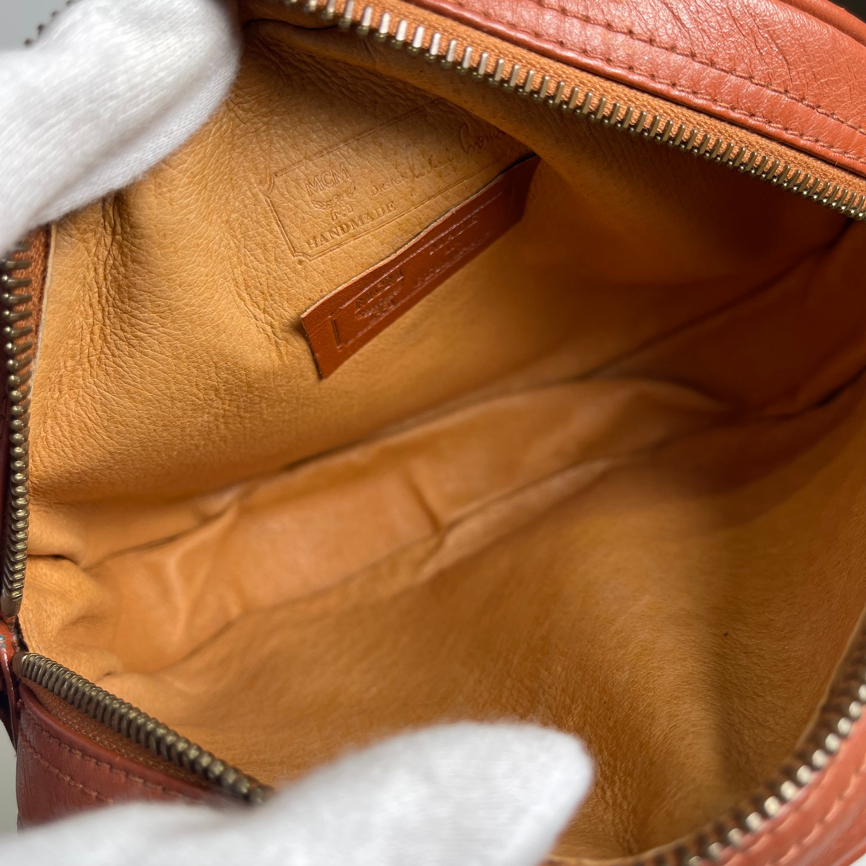 2605 secondhand MCM Shoulder bag