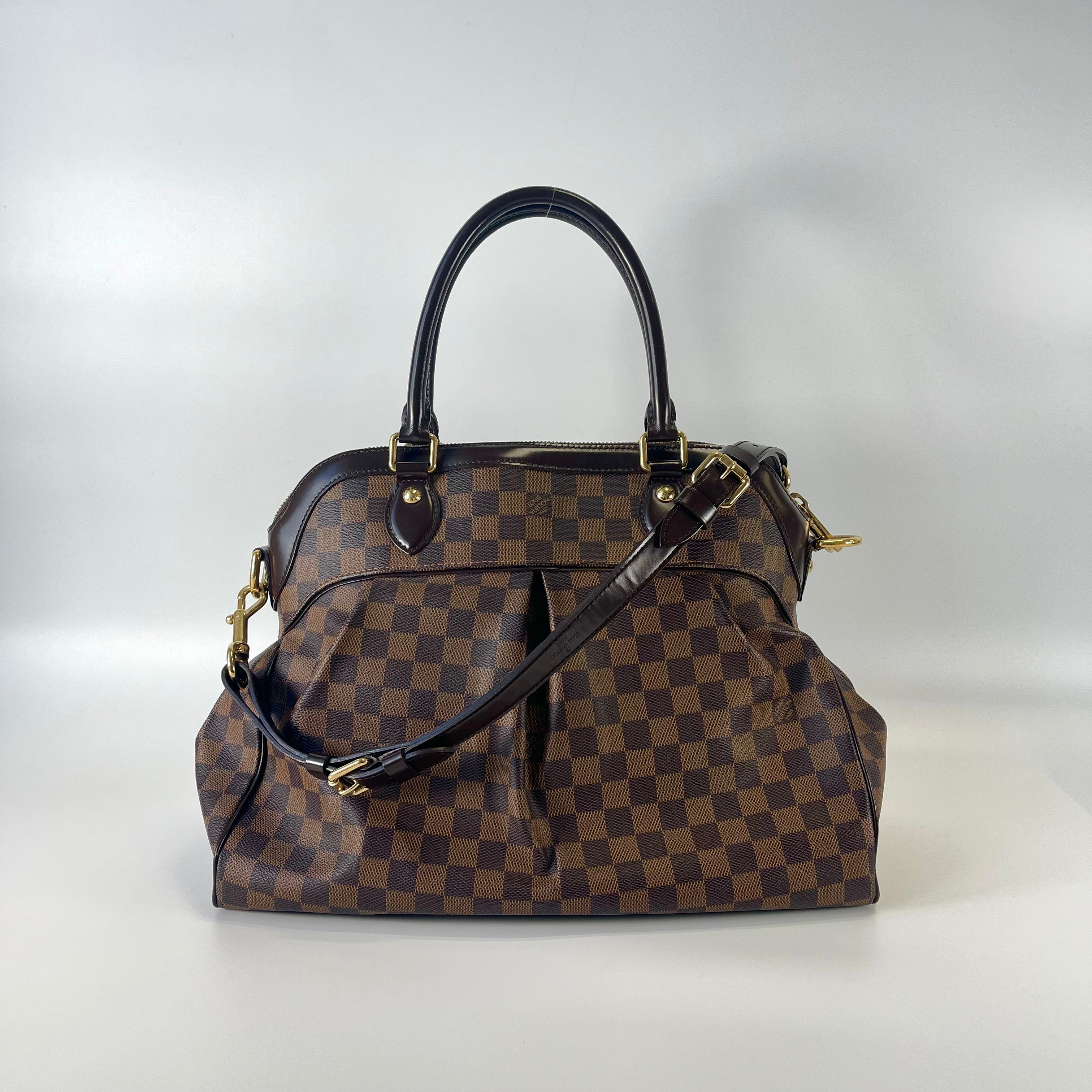 2511 Louis Vuitton brand bag