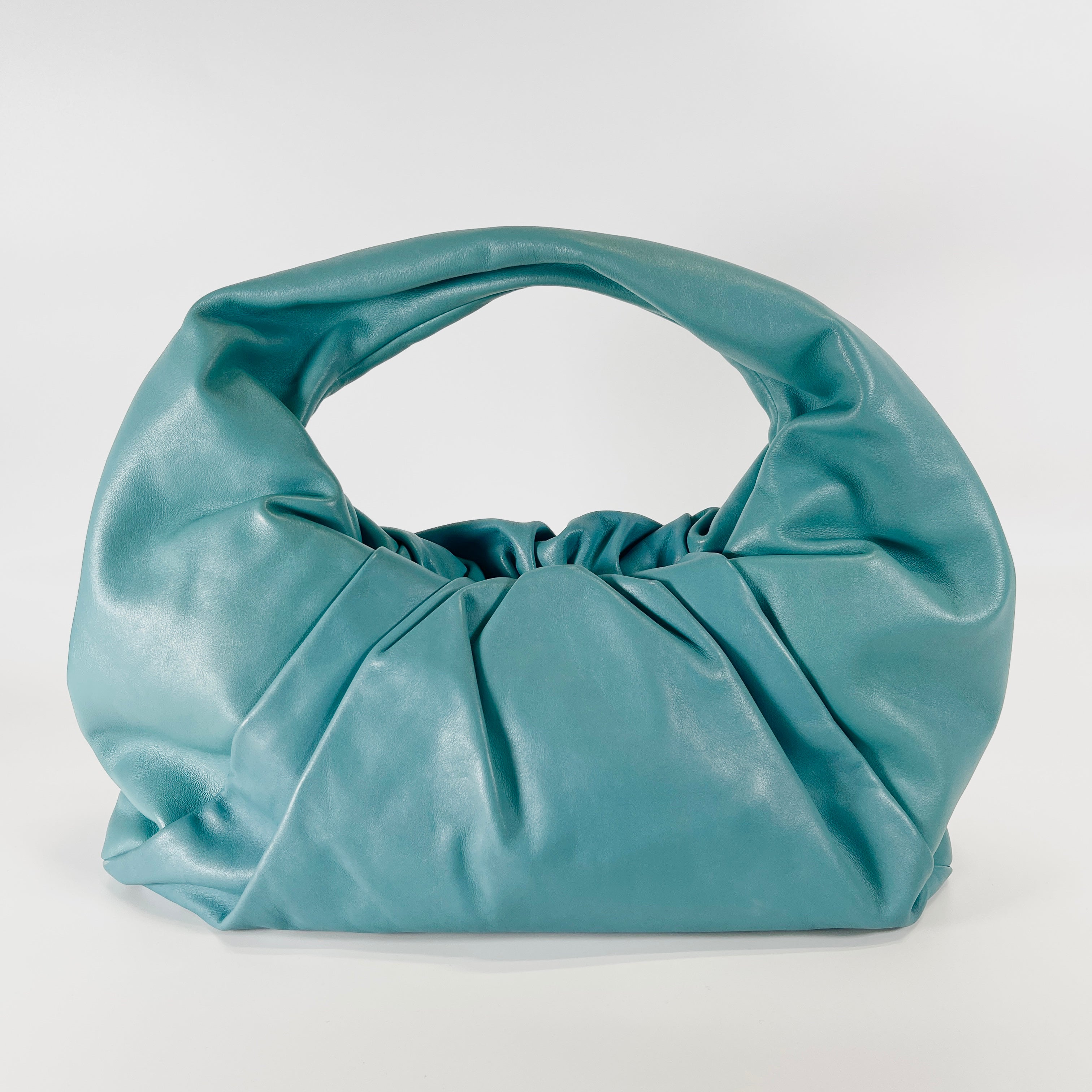 2603 secondhand BOTTEGA VENETA The shoulder pouch leather Light blue