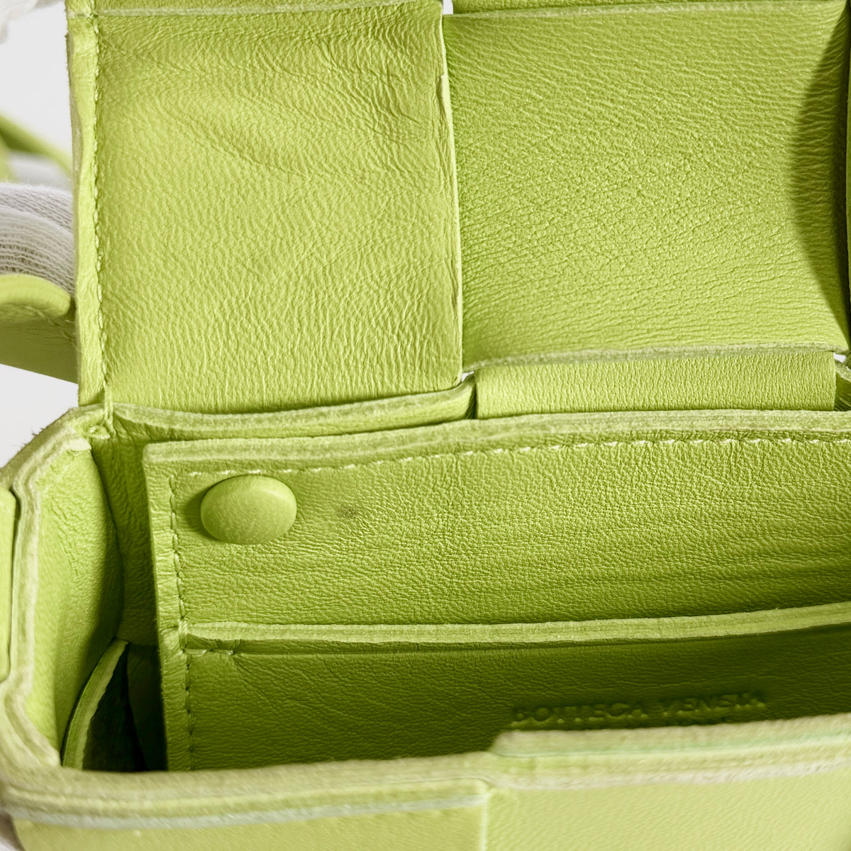 2606 secondhand BOTTEGAVENETA Intrecciato shoulder Yellow green