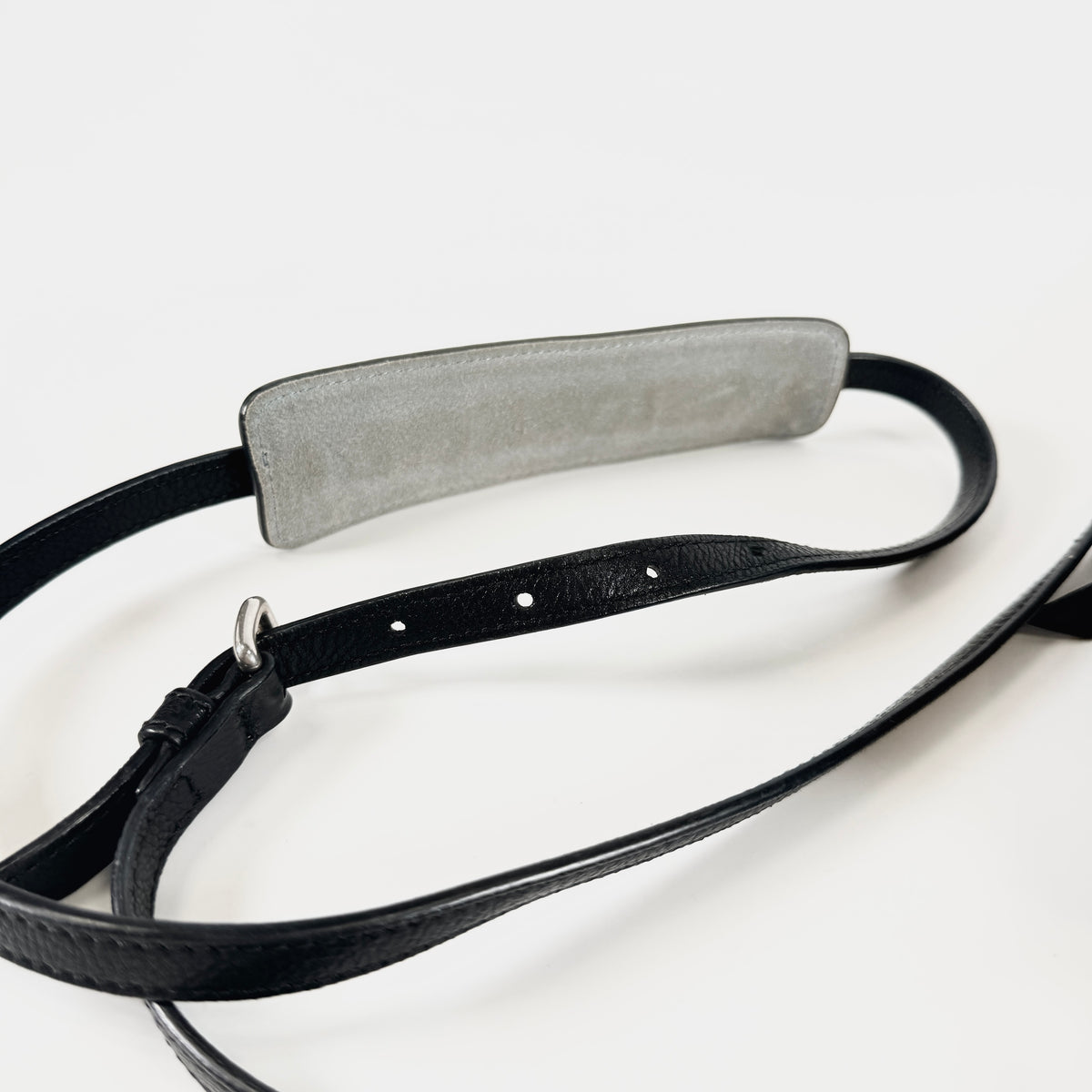 2607 secondhand PRADA leather shoulder black