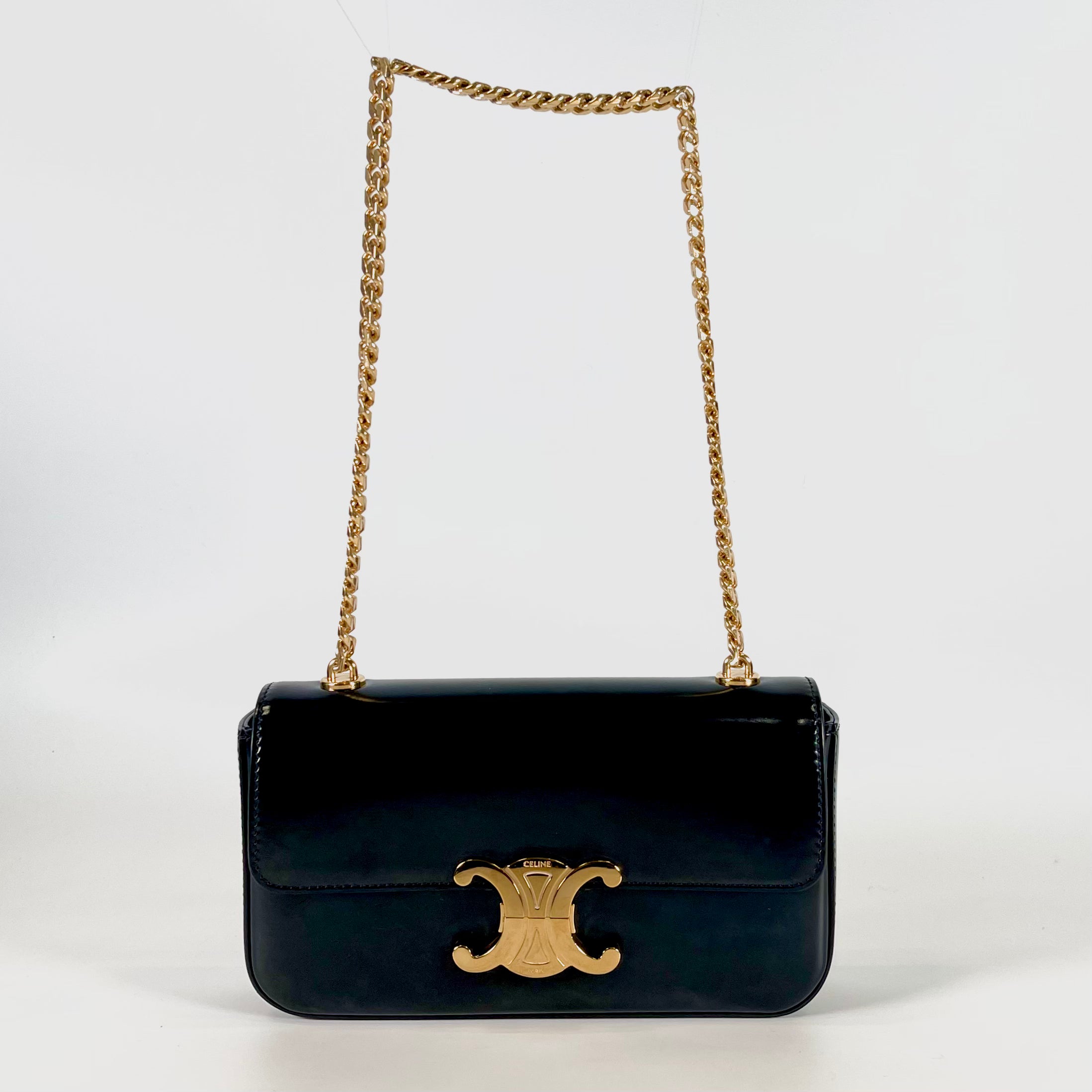 2511 CELINE Chain Shoulder Bag in Triumph Black