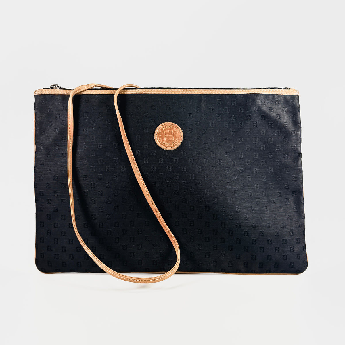 2605 secondhand FENDI Shoulder bag