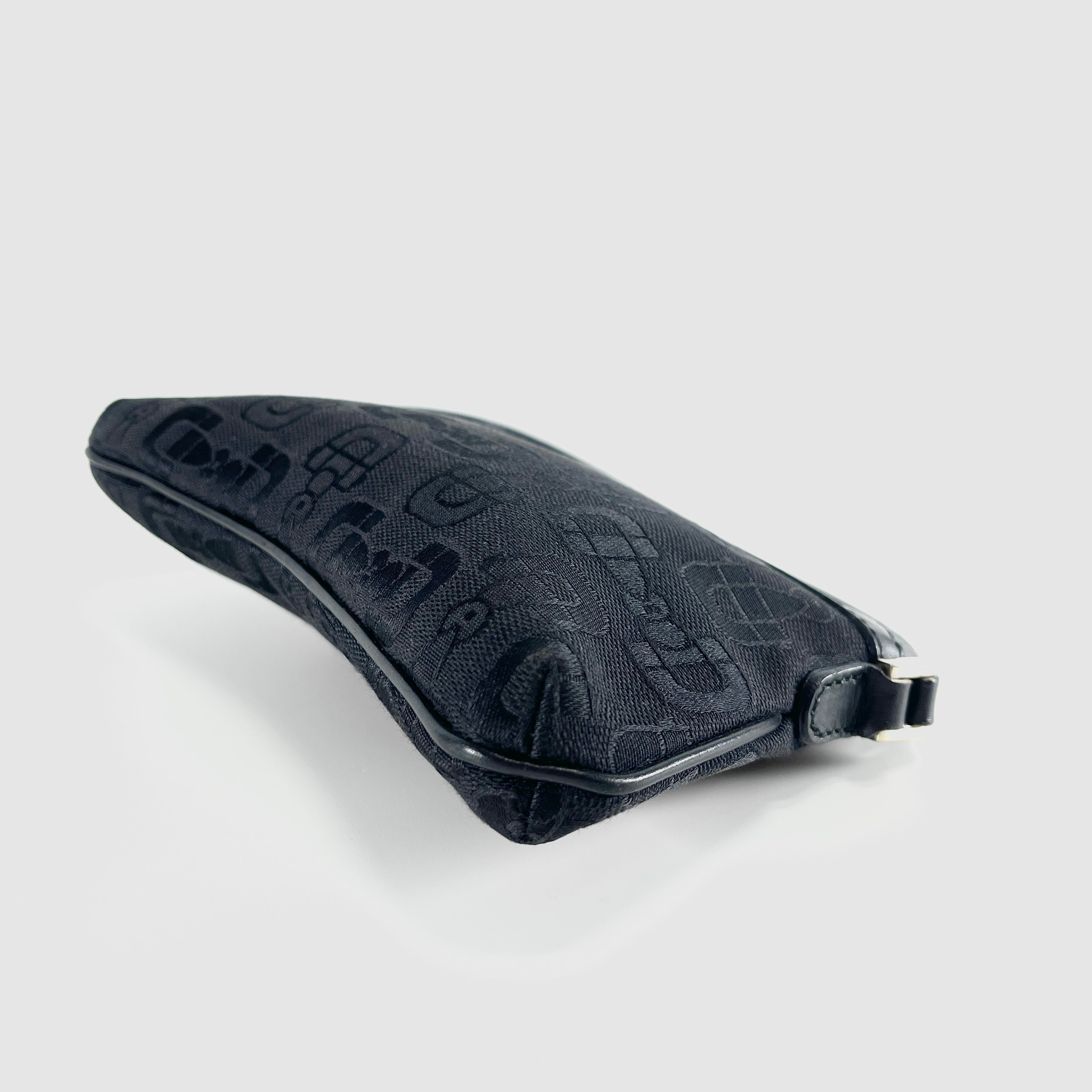 2606 secondhand GUCCI hand bag