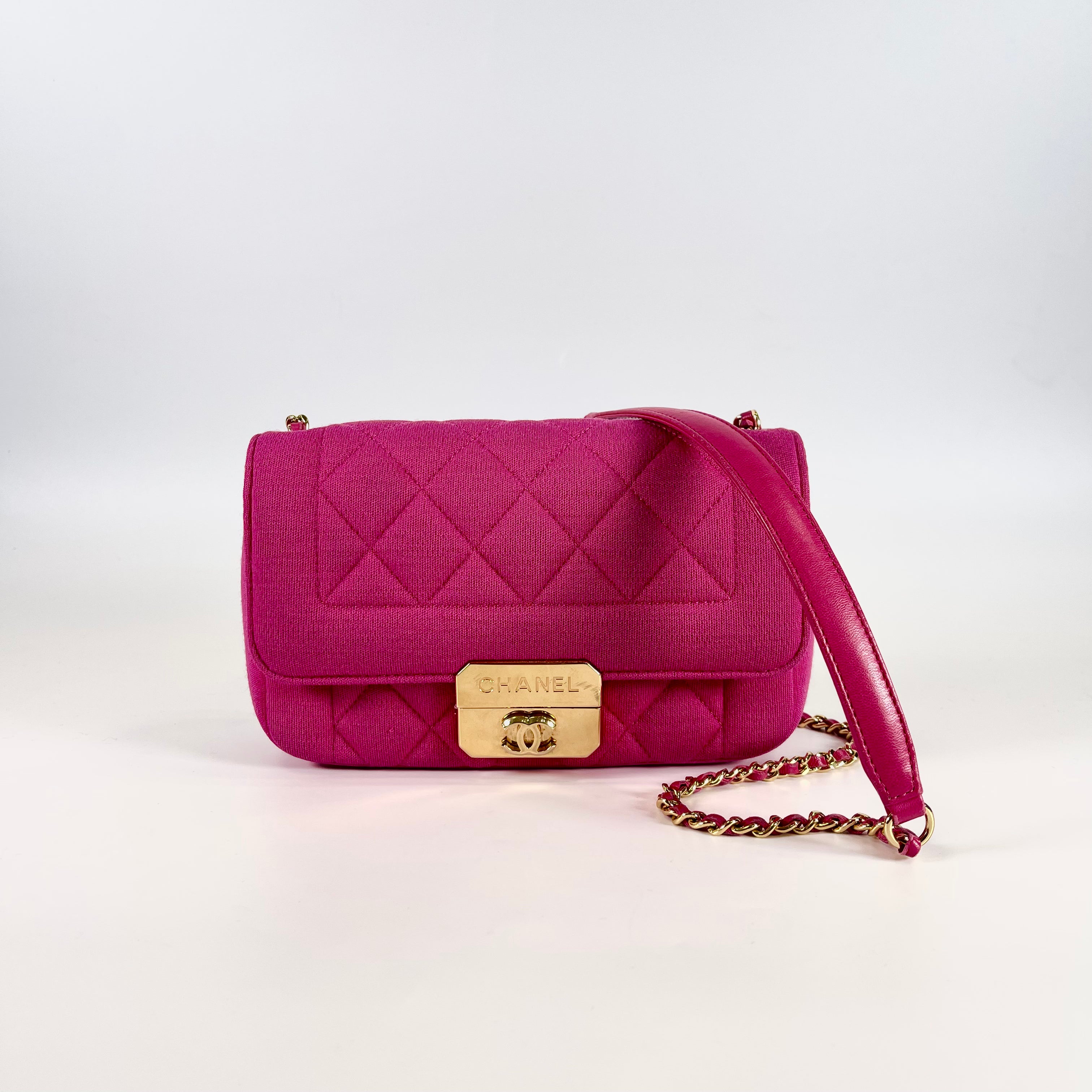 2511 CHANEL Chanel Cotton Shoulder Bag