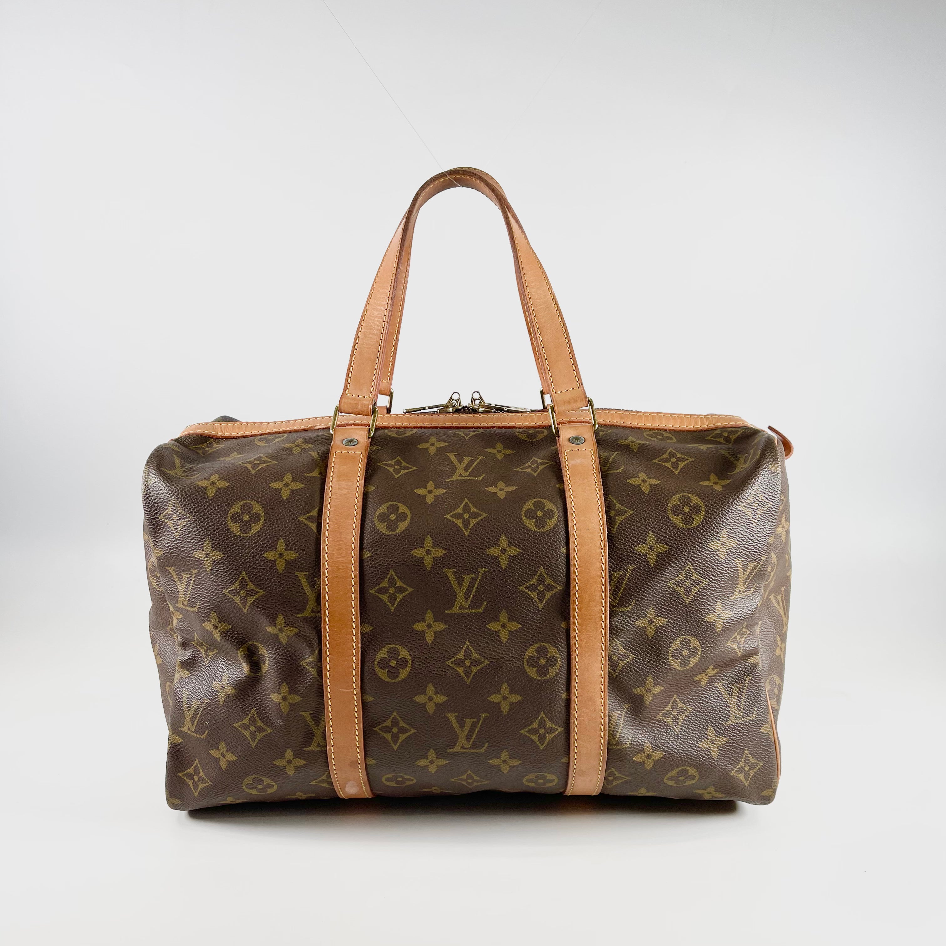 2602 secondhand LV Monogram Sack Souple 35