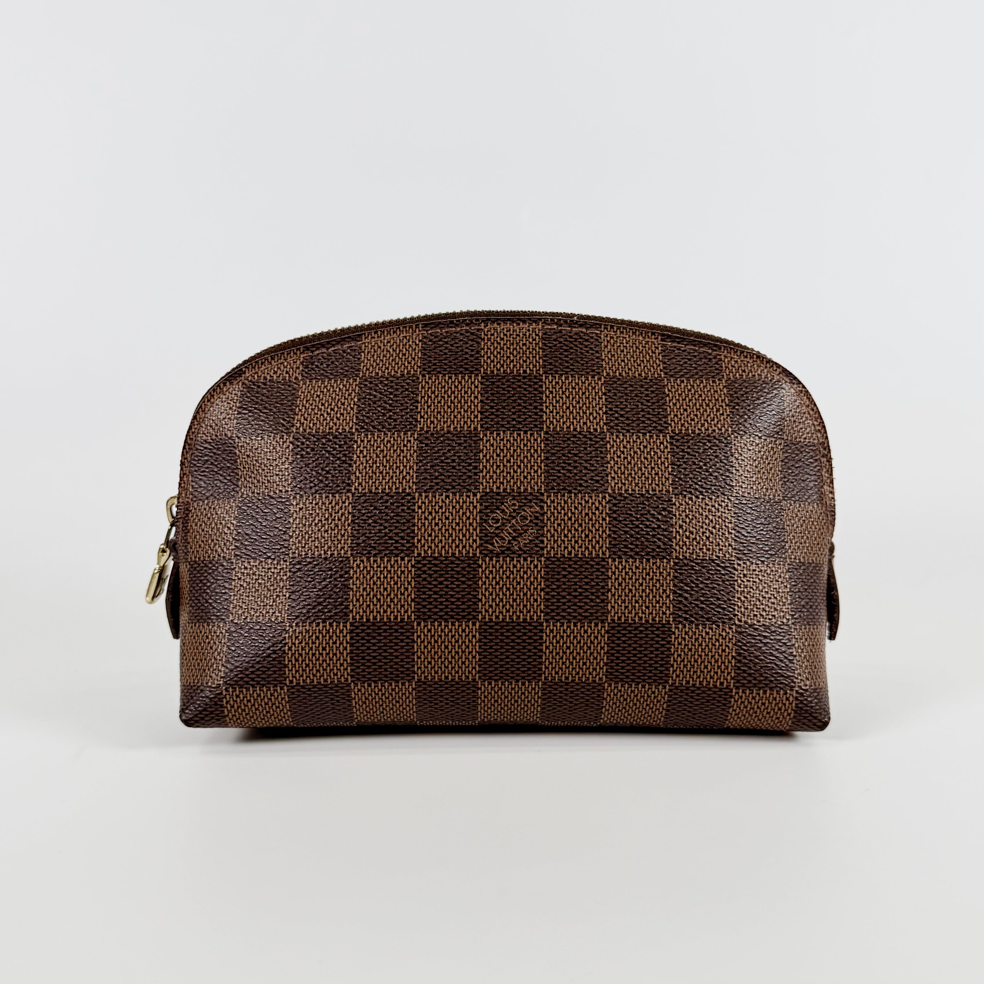 2608 secondhand LV Damier N47516 Pochette Cosmetique PM CA0045