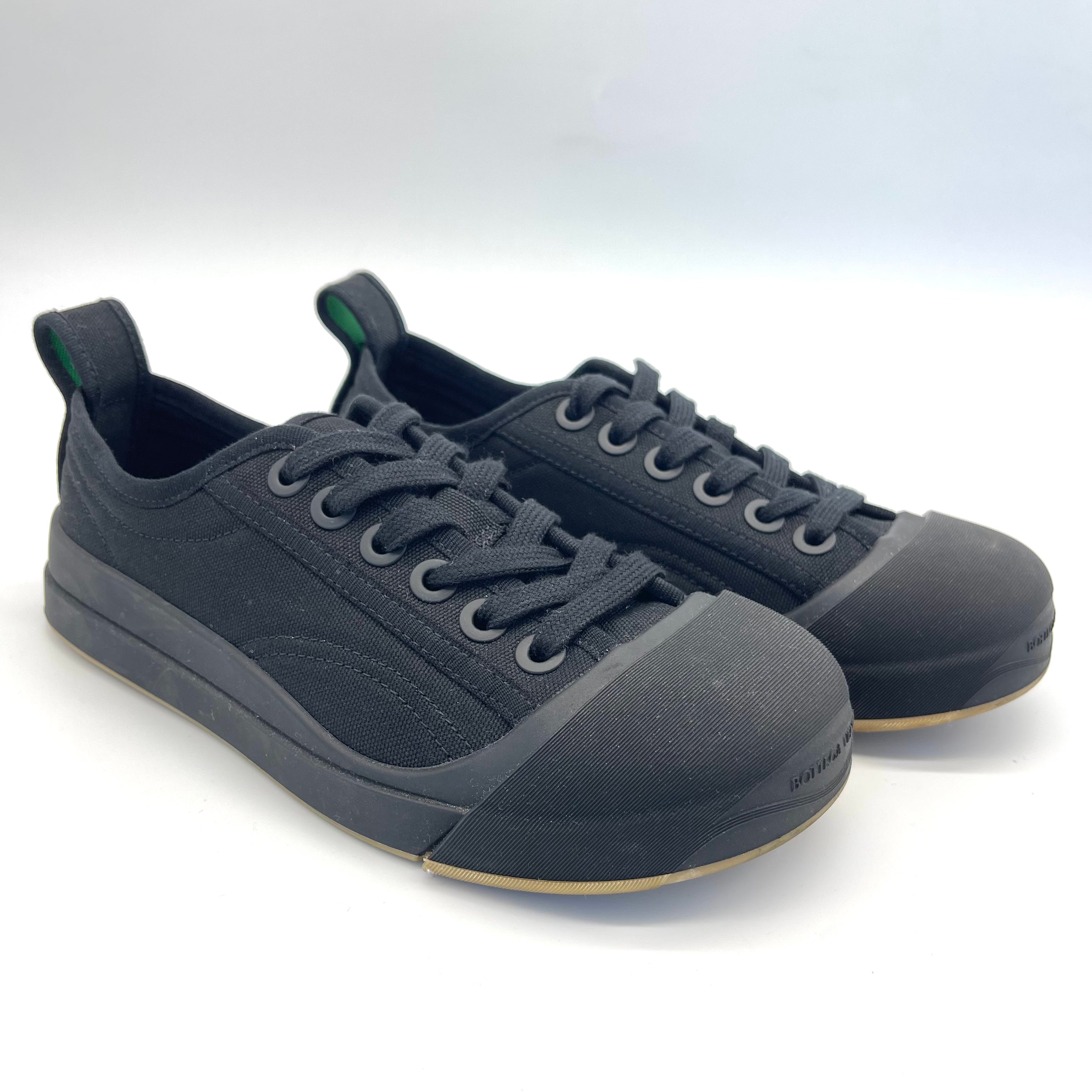 2510 BOTTEGA VENETA Balkan Canvas Sneakers, Size 36 1/2, Women's, Black, Insole Peeling