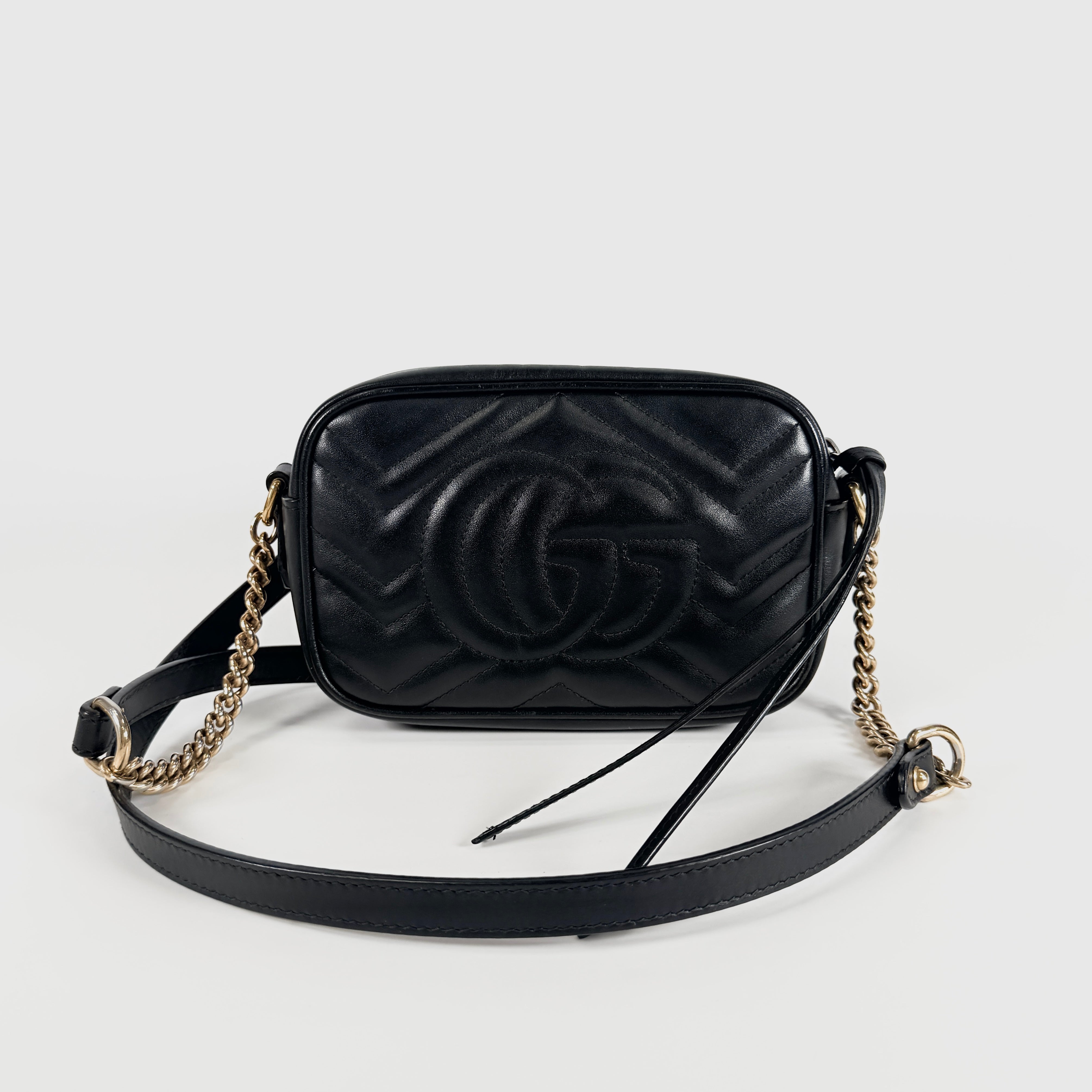 2607 secondhand GUCCI GG Marmont camera bag shoulder leather black