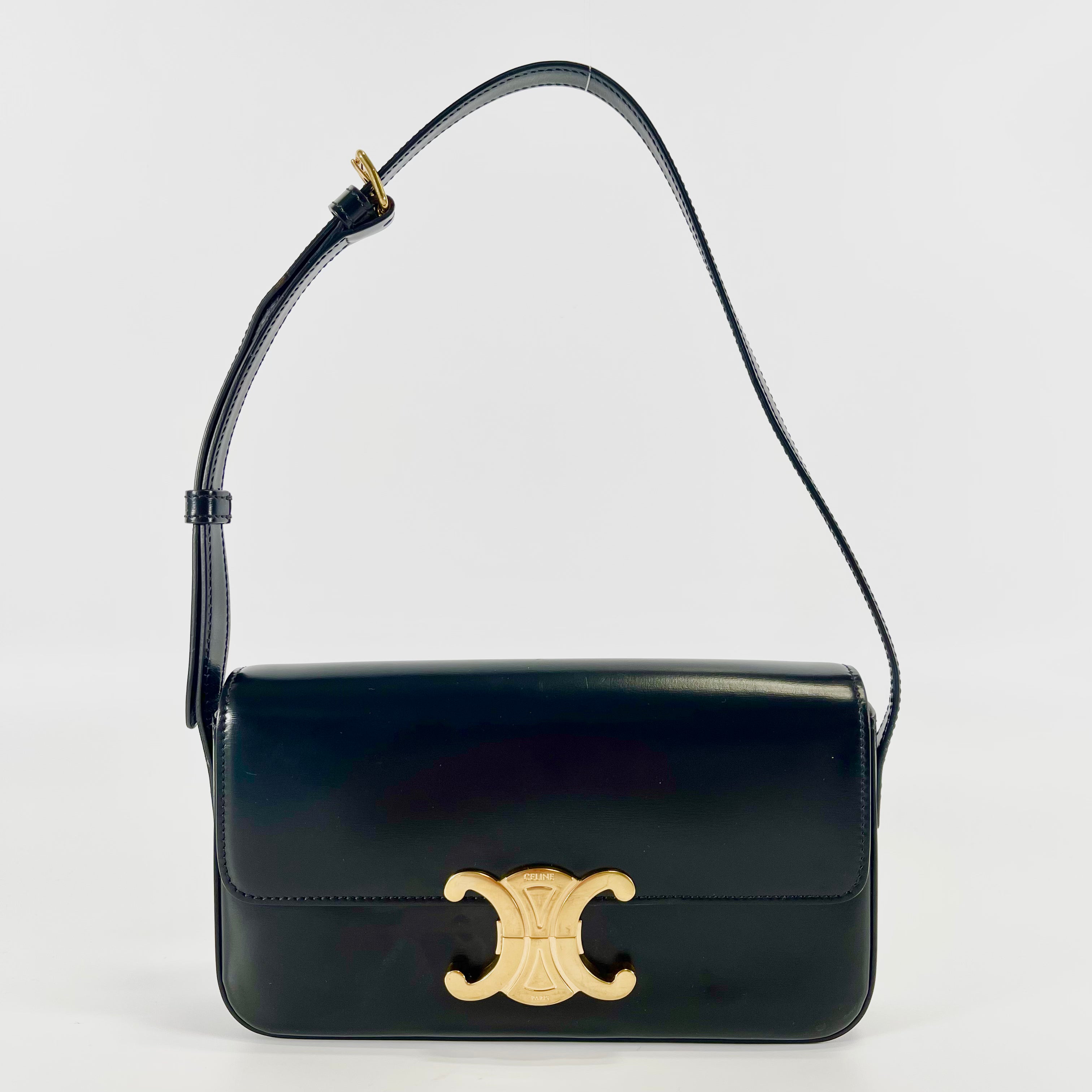 2602 secondhand CELINE Triomphe Shoulder bag load leather shoulder bag black