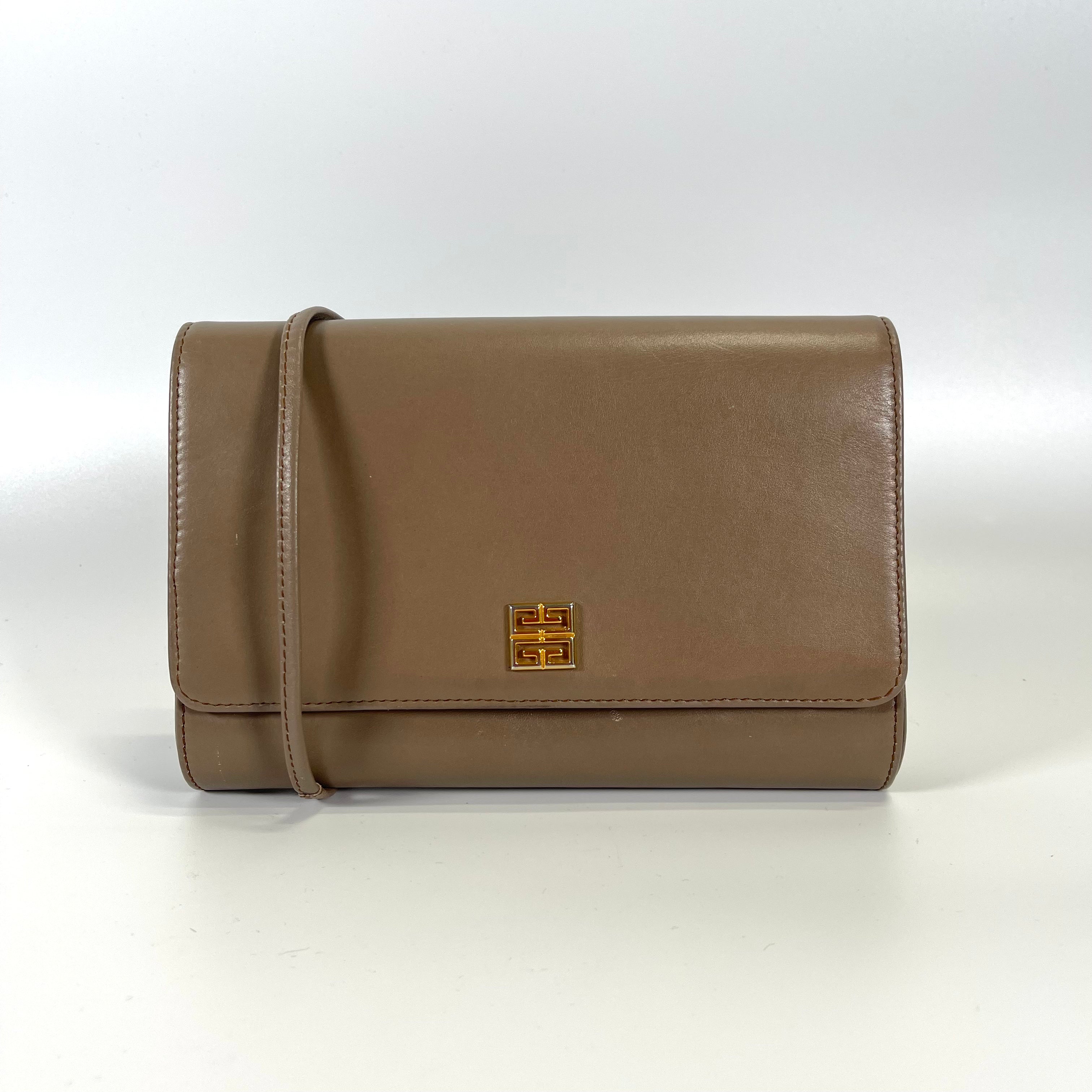 2512 GIVENCHY van Shoulder bag