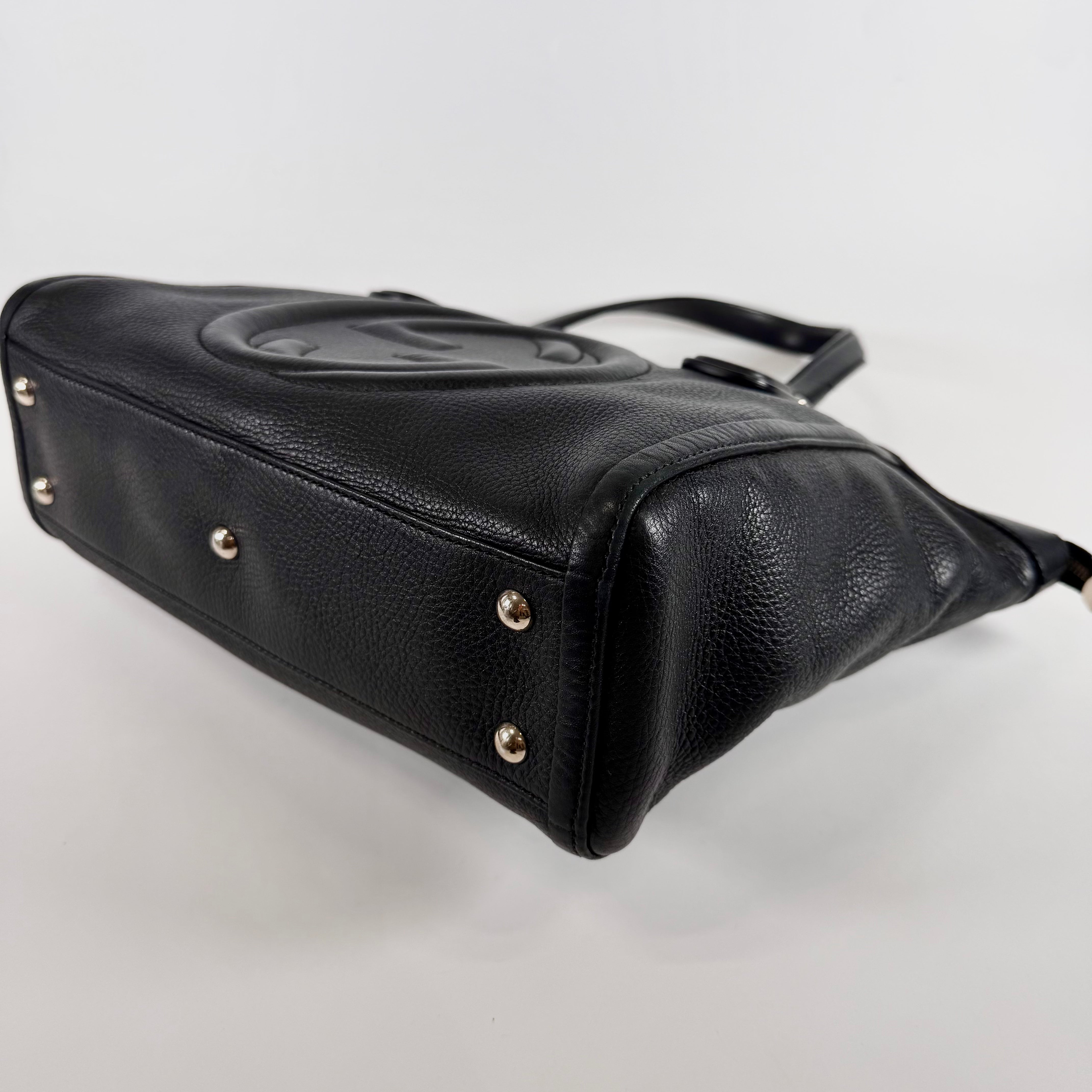 2608 secondhand GUCCI Tote Bag Soho black