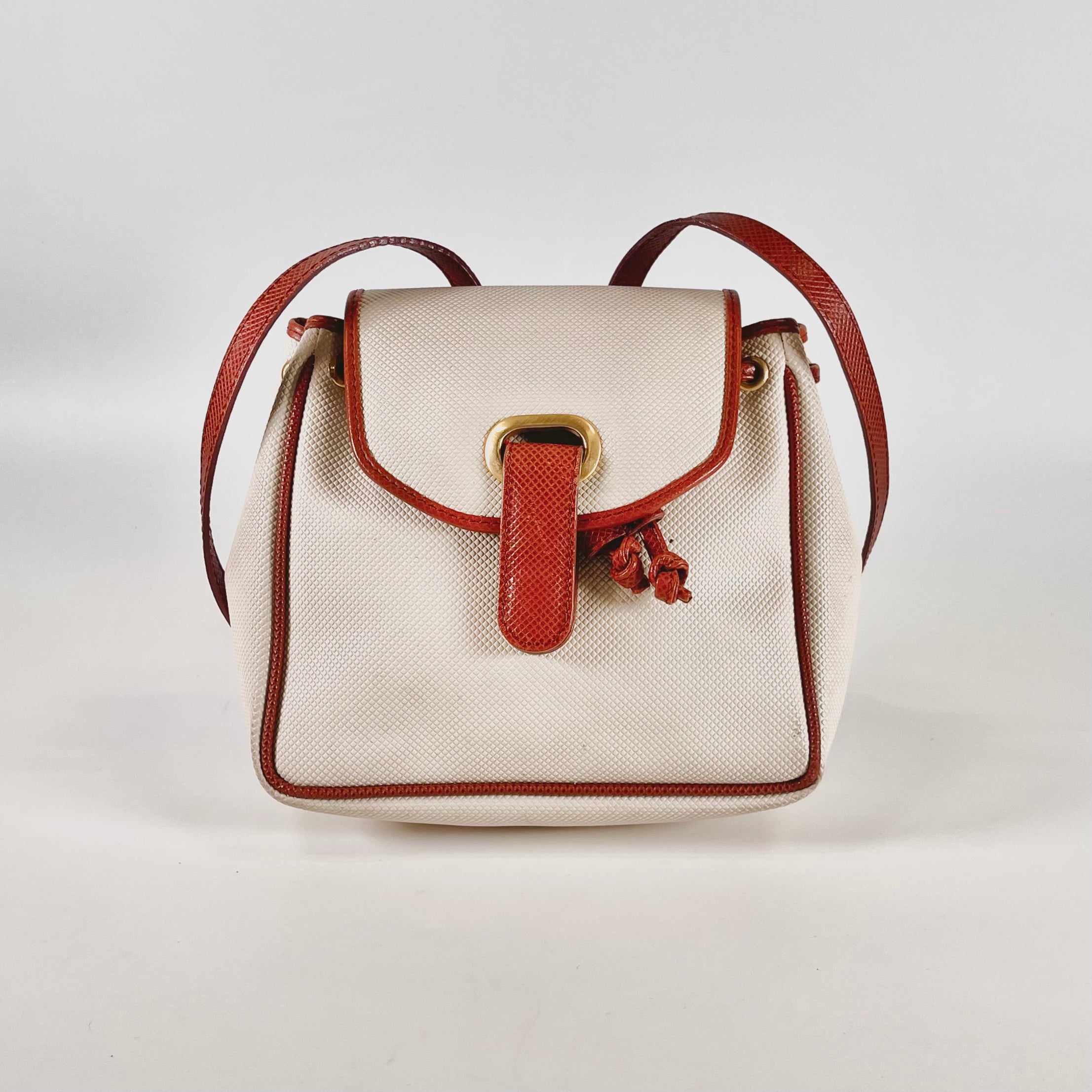 2512 secondhand  BOTTEGAVENETA backpack / backpack