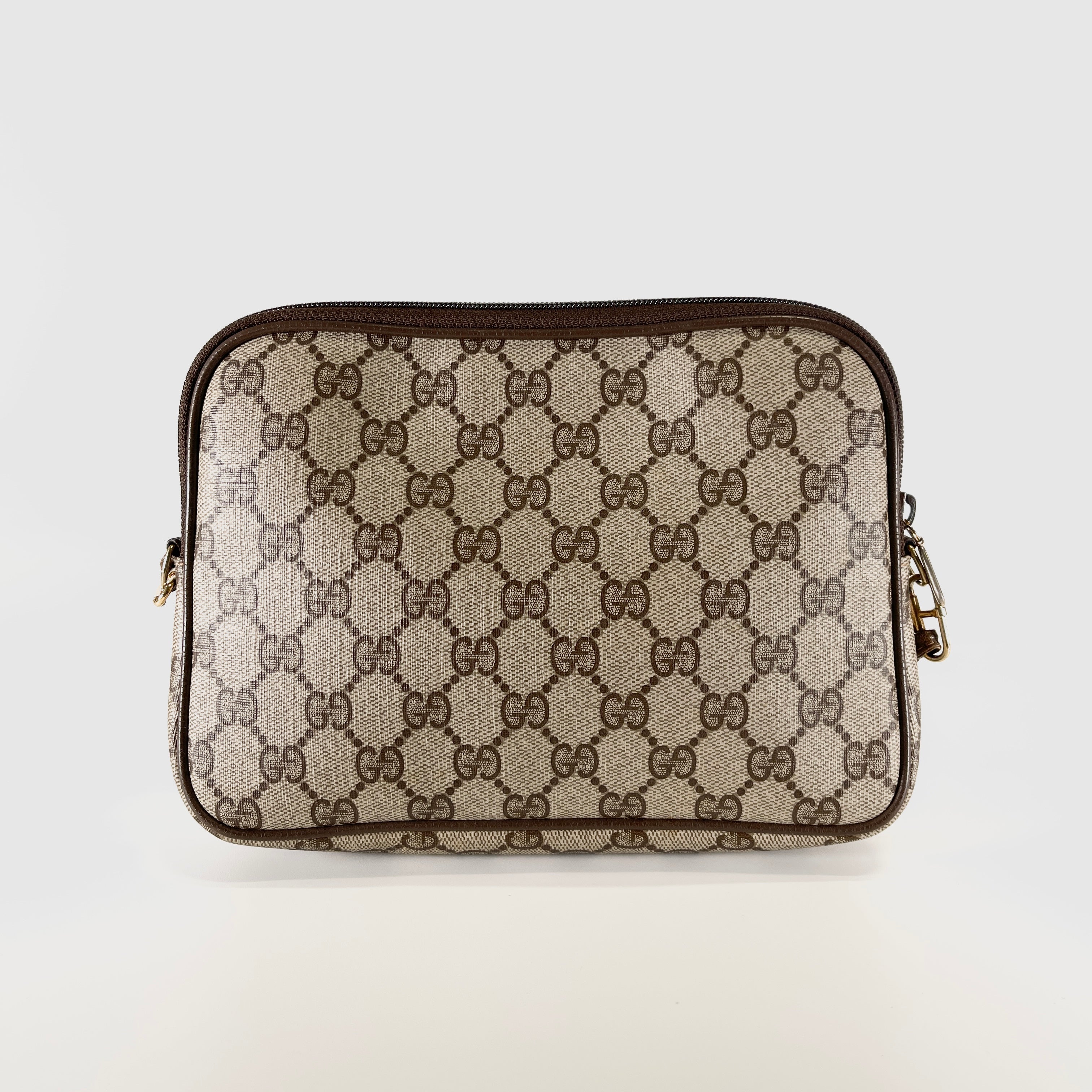 2605 secondhand GUCCI GG Supreme Shoulder bag